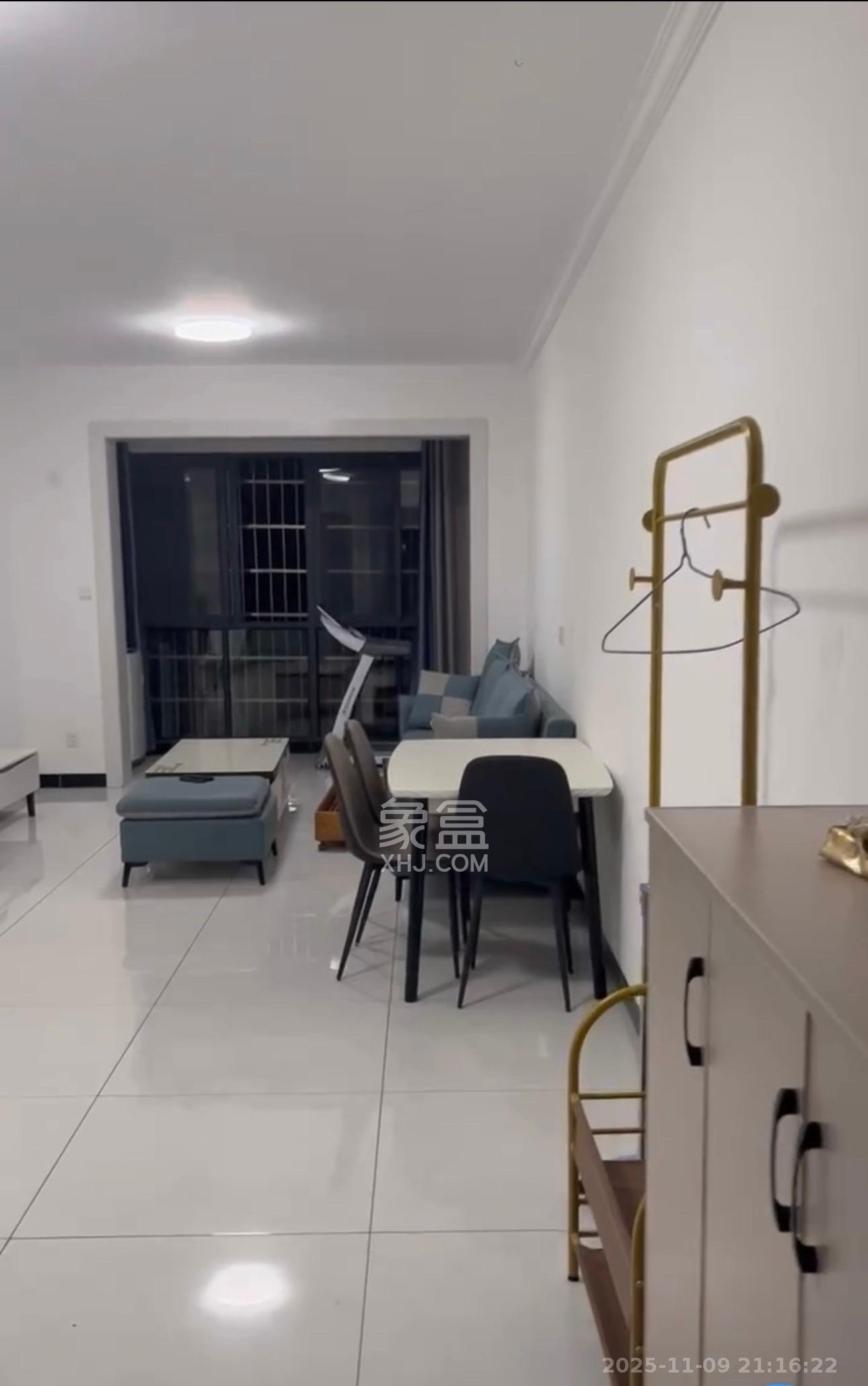 金南家园三期  2室1厅1卫    2100.0元/月