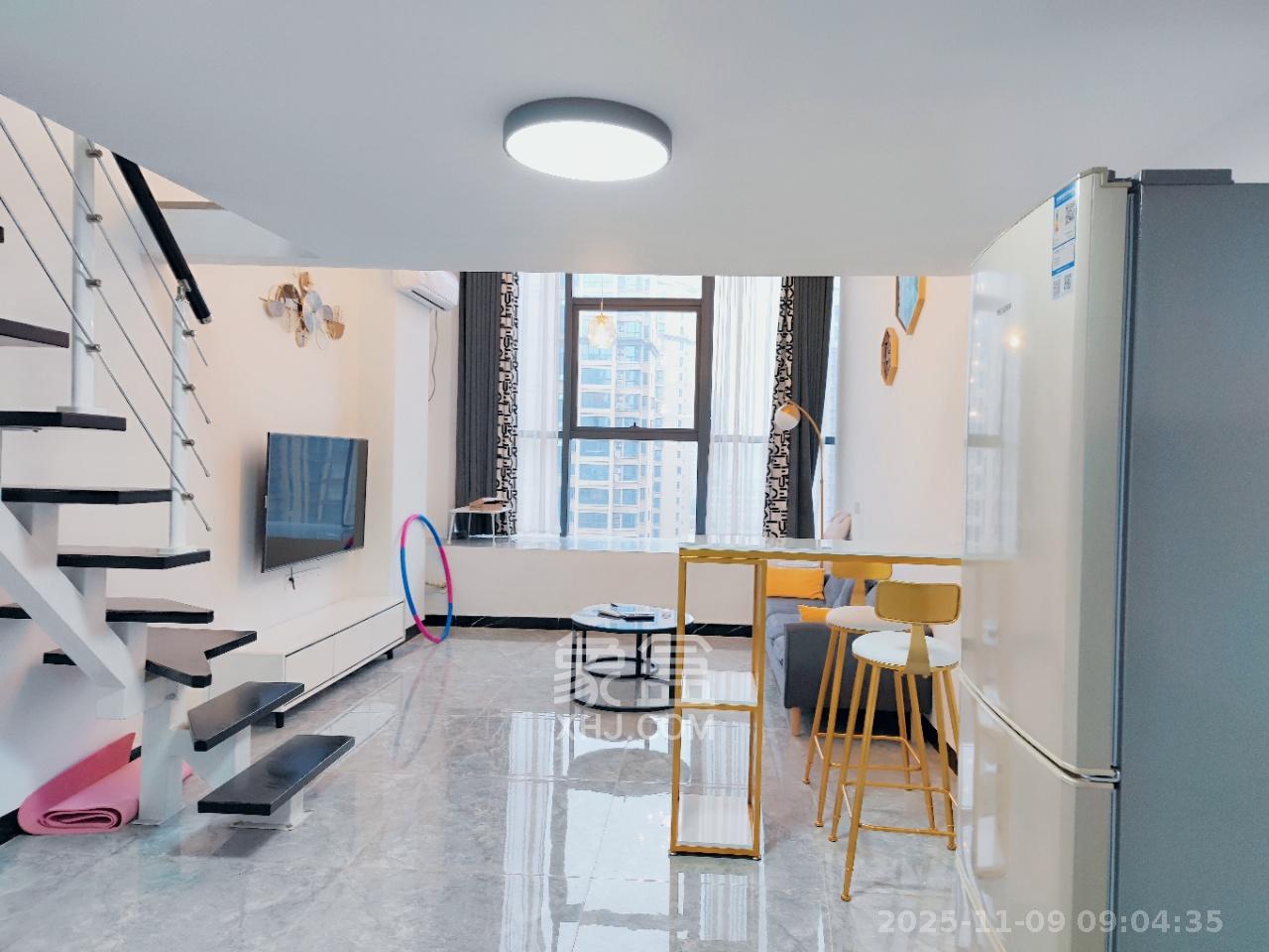 裕天国际商汇中心  1室1厅1卫    1800.0元/月室内图