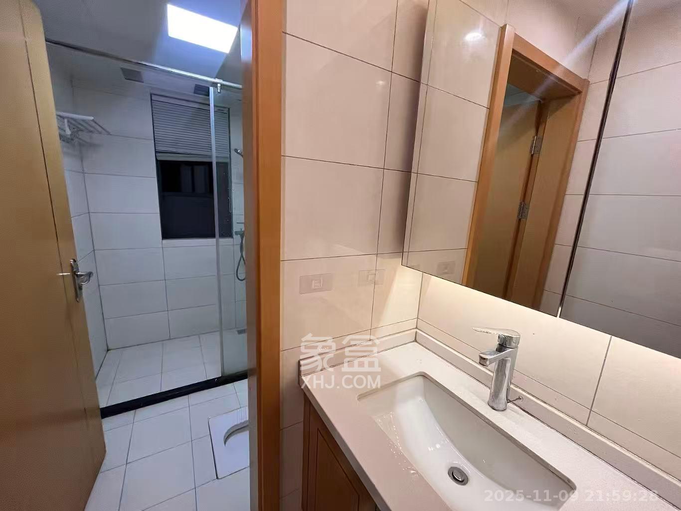 中建嘉和城凤凰台(中建瑞兴家园) 4室2厅2卫 2400.0元/月 中建嘉和城凤凰台(中建瑞兴家园) 4室2厅2卫 2400.0元/月室内图