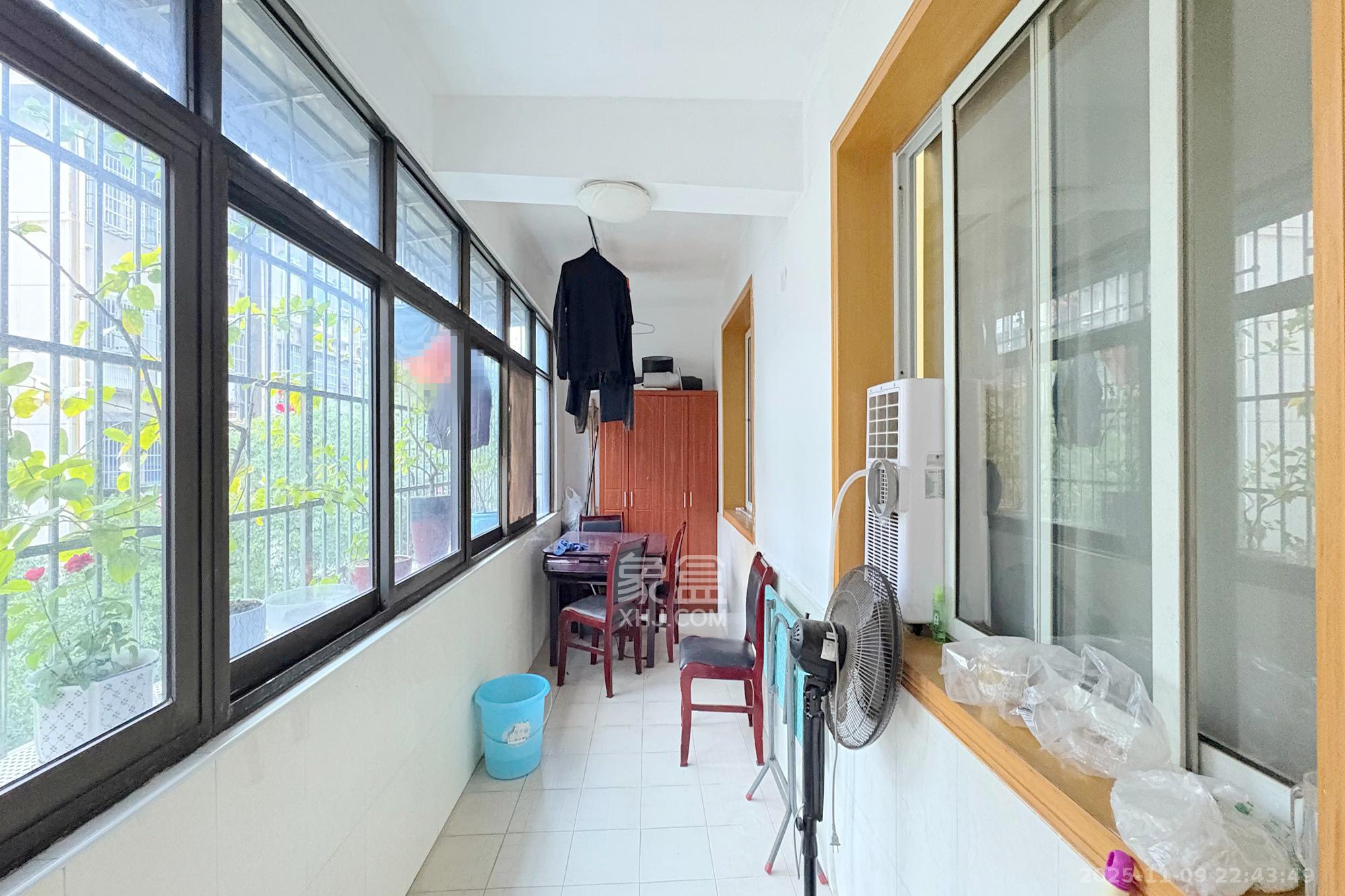 火星镇街道宿舍 3室2厅1卫 55.0万 火星镇街道宿舍 3室2厅1卫 55.0万阳台