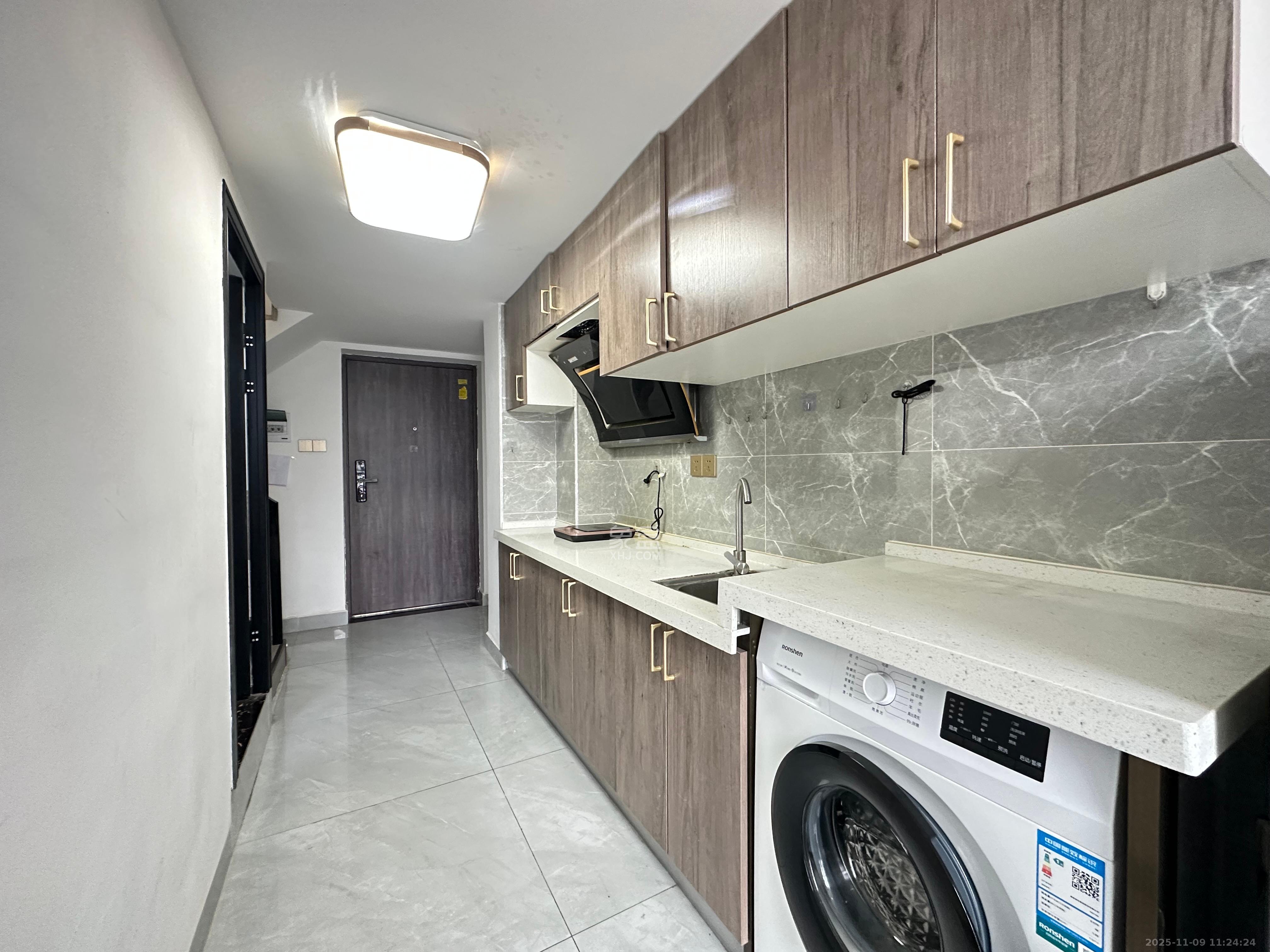 龙湖湘江星座（祺鑫星座公寓）  1室1厅1卫    1700.0元/月室内图