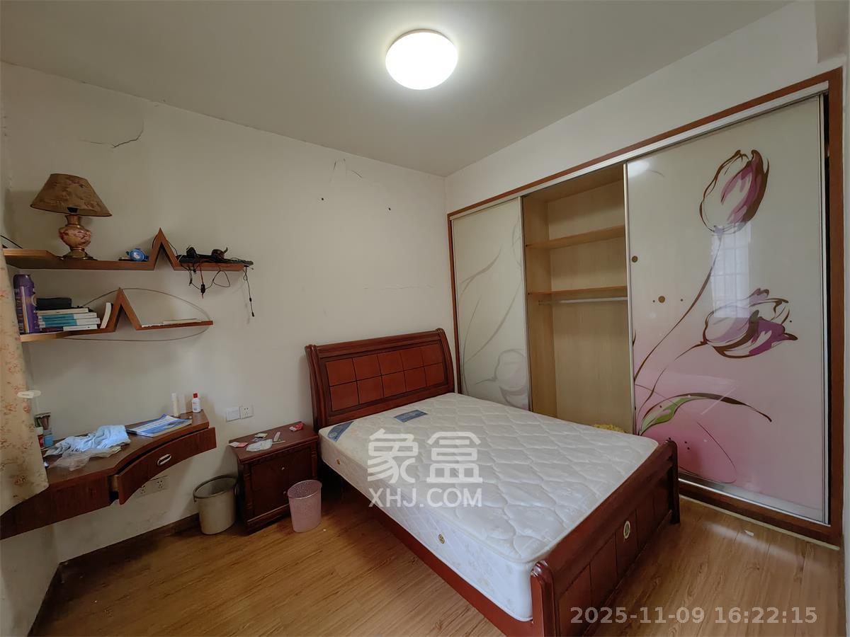 世纪桃花苑 1室1厅1卫 1500.0元/月 世纪桃花苑 1室1厅1卫 1500.0元/月室内图