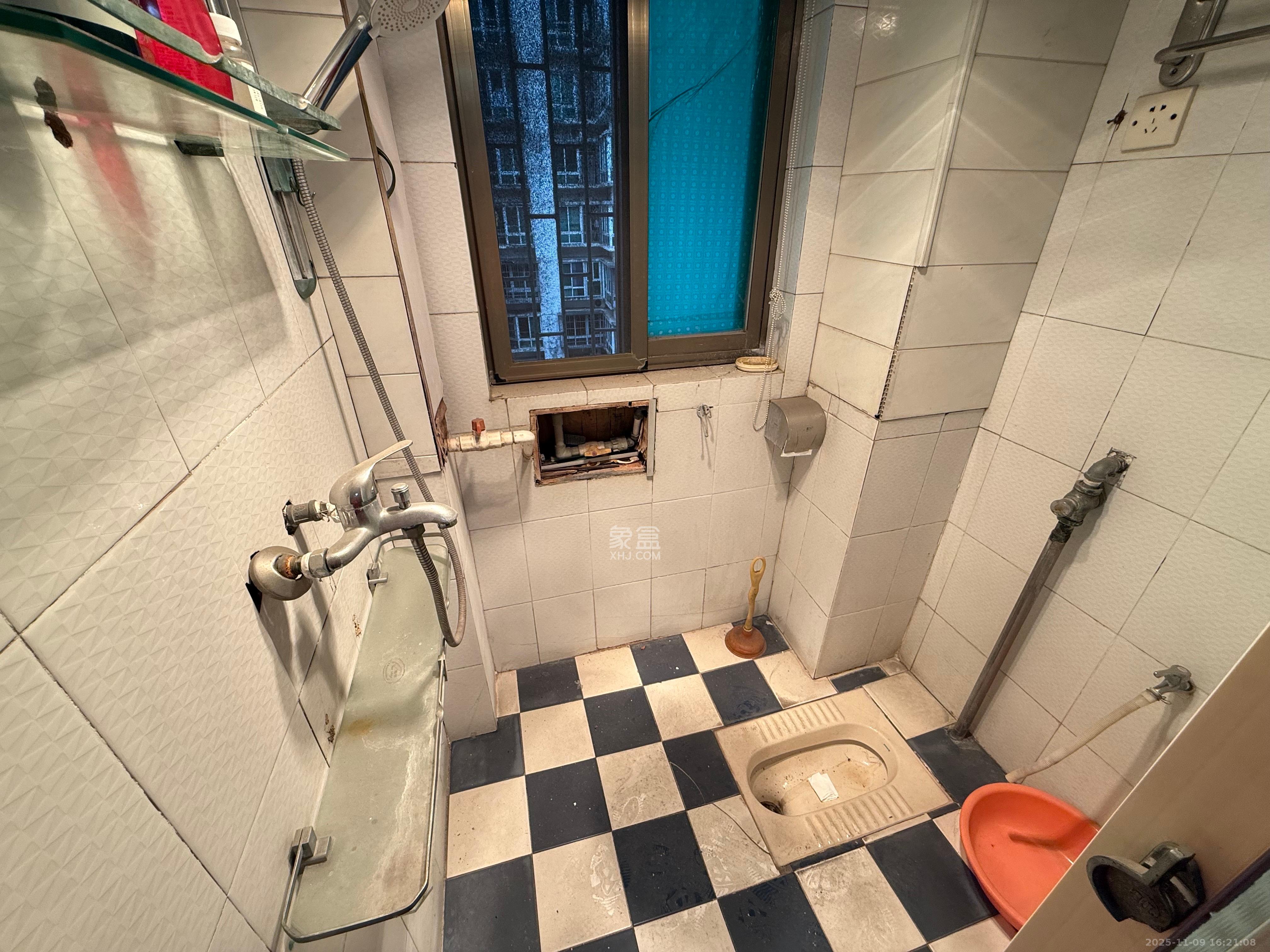 石长铁路宿舍 3室2厅2卫 1500.0元/月 石长铁路宿舍 3室2厅2卫 1500.0元/月室内图