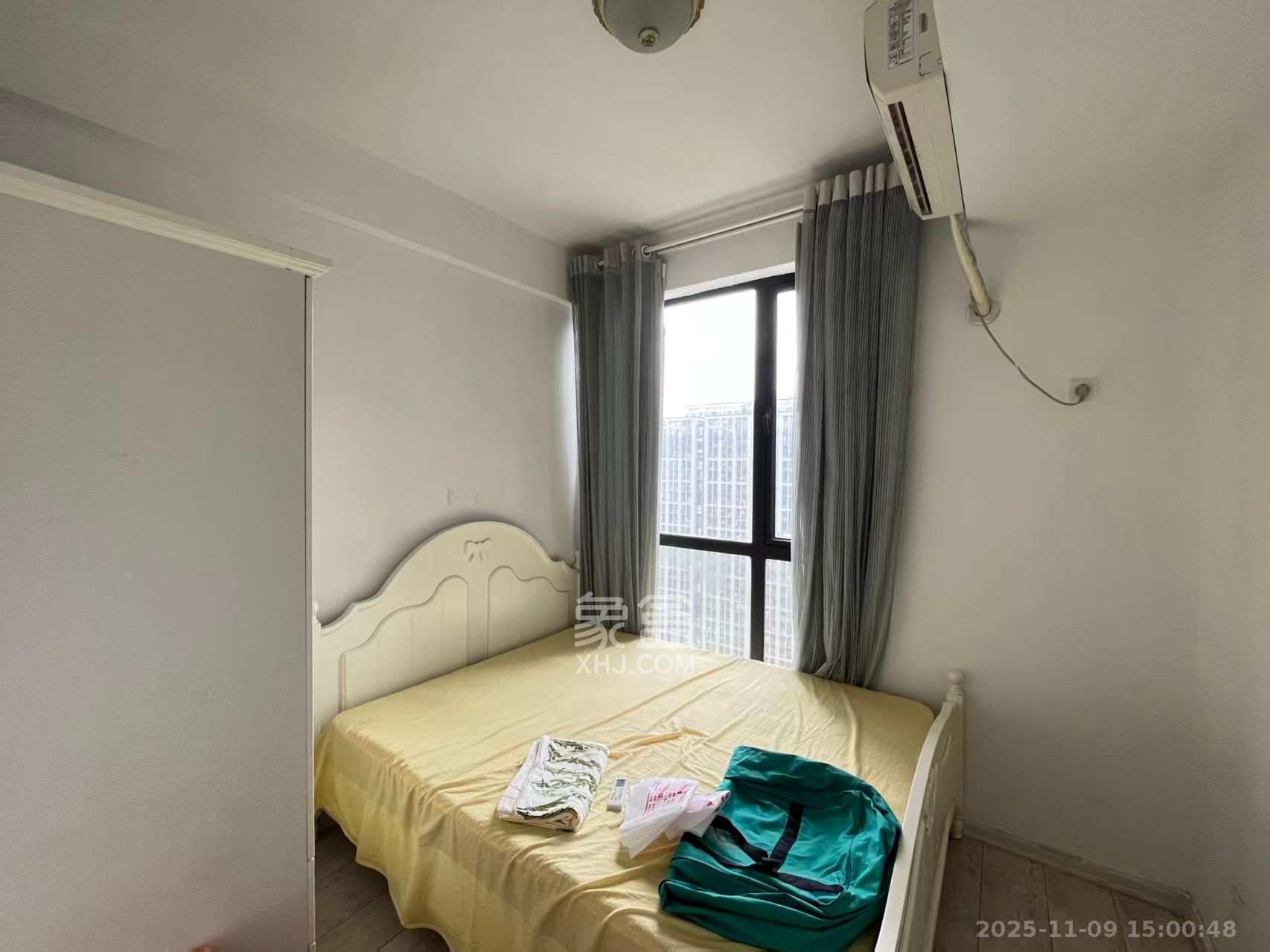 郡原广场  2室2厅1卫    2300.0元/月室内图