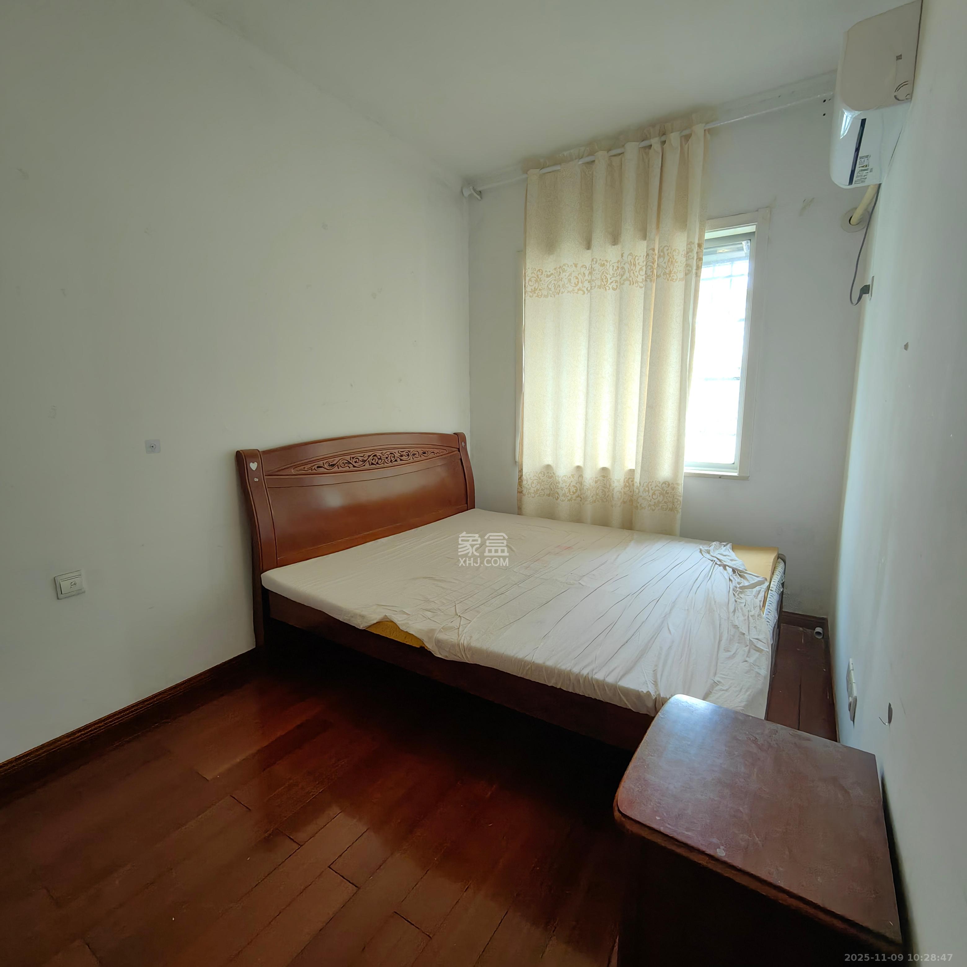 中南汽车世界 3室2厅1卫 1200.0元/月 中南汽车世界 3室2厅1卫 1200.0元/月室内图