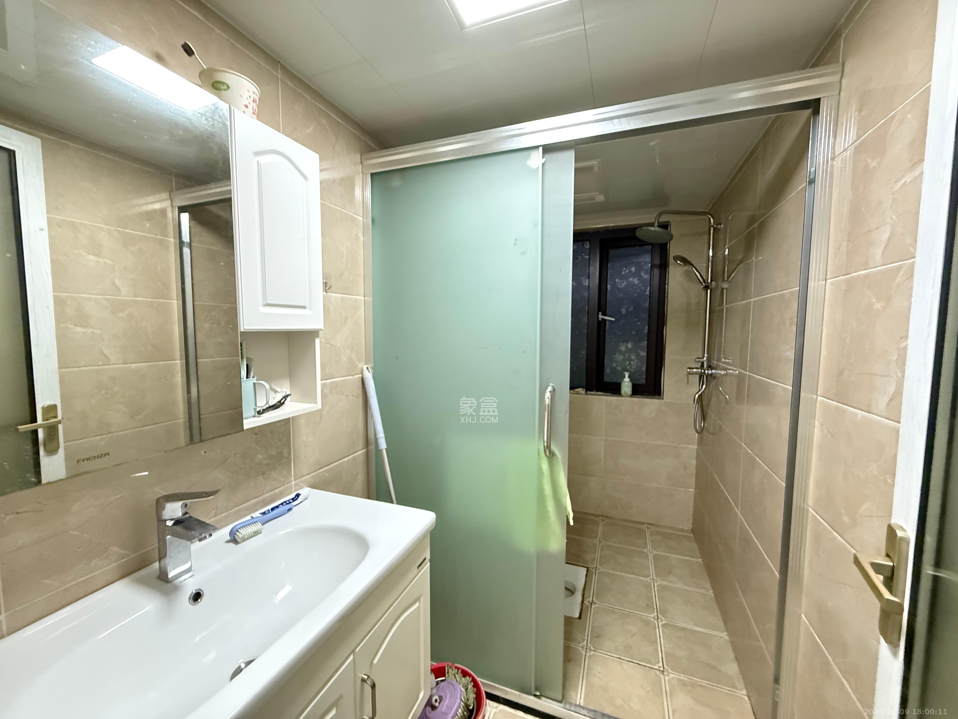 尚鑫海悦（新长海尚海城）  3室2厅2卫    2400.0元/月室内图