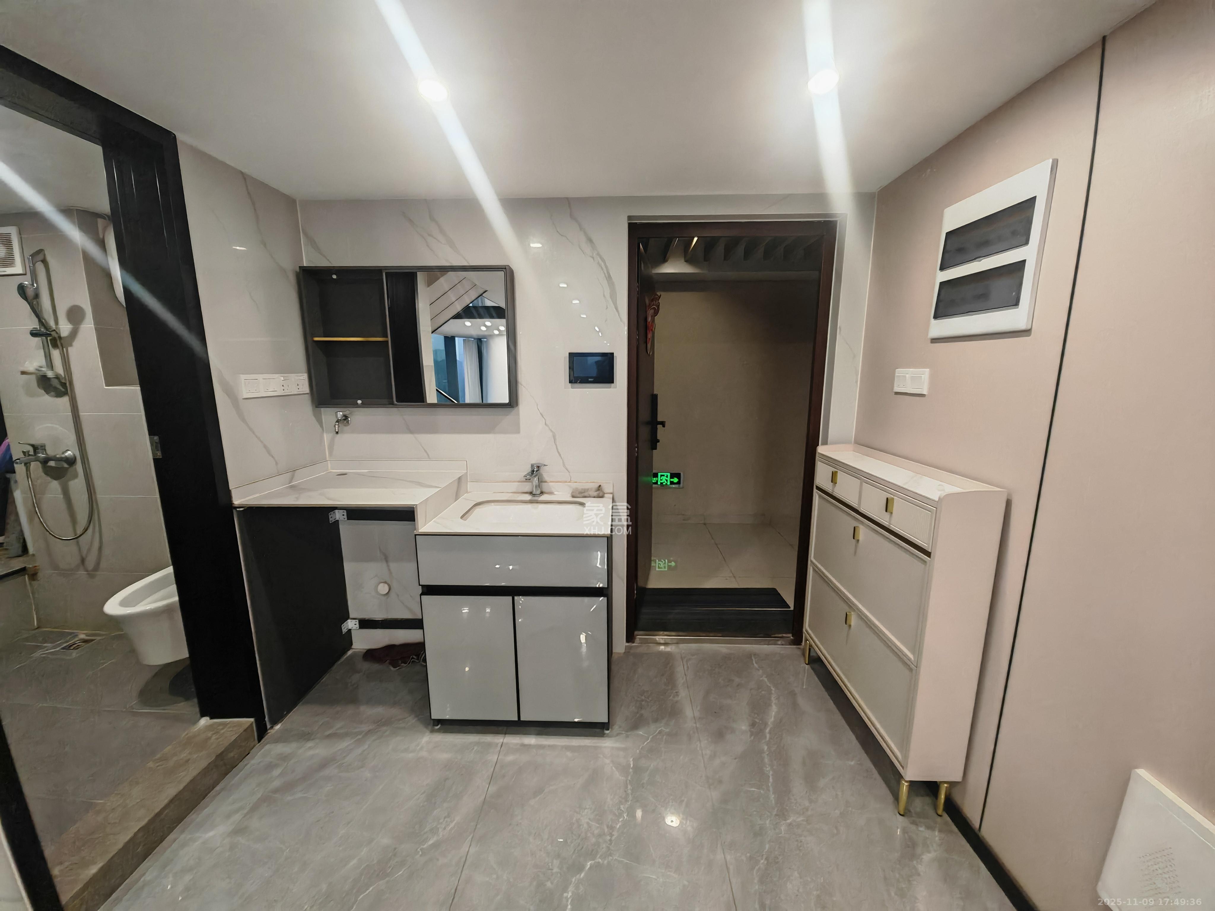 京武浪琴山三期(京武中心) 2室1厅1卫 3800.0元/月 京武浪琴山三期(京武中心) 2室1厅1卫 3800.0元/月室内图