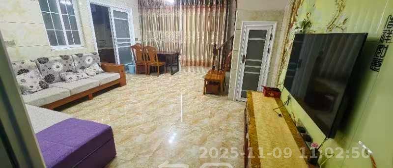 枫华府第 1室2厅2卫 1500.0元/月 枫华府第 1室2厅2卫 1500.0元/月室内图