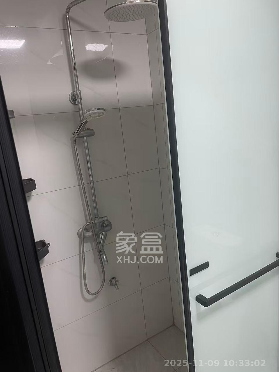 兰亭湾畔 1室1厅1卫 1800.0元/月 兰亭湾畔 1室1厅1卫 1800.0元/月室内图