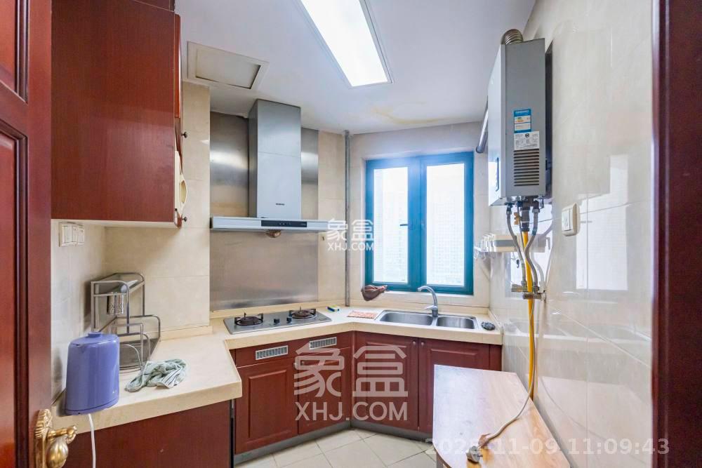 恒大雅苑  2室2厅1卫    2300.0元/月室内图