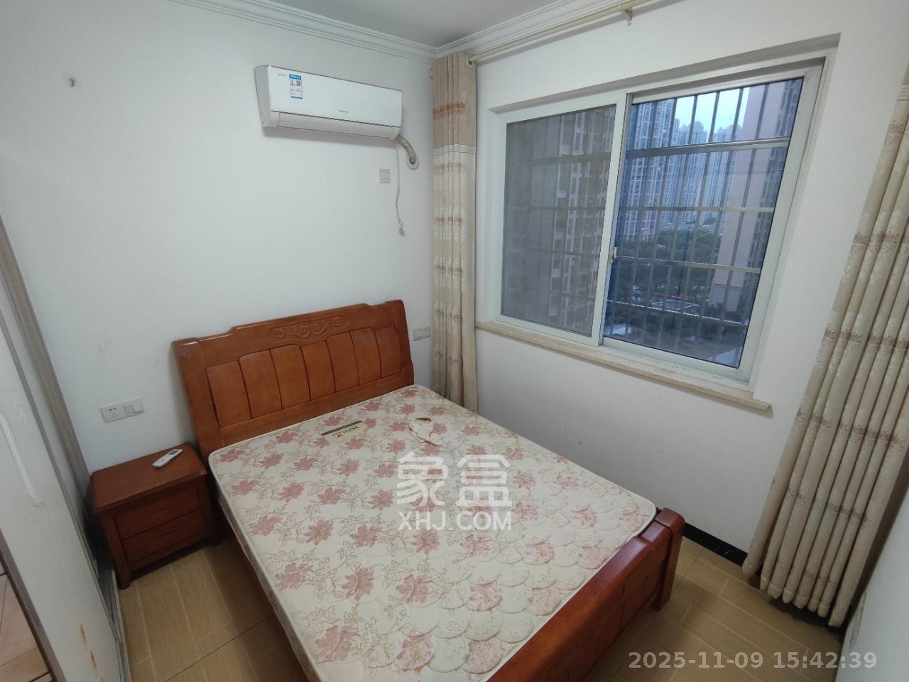 嘉顺苑 2室2厅1卫 2200.0元/月 嘉顺苑 2室2厅1卫 2200.0元/月室内图