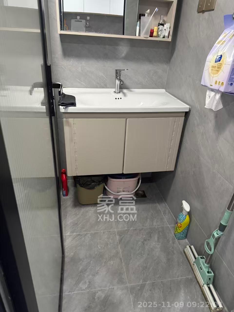 保利恒伟时光印象  2室2厅1卫    1700.0元/月室内图