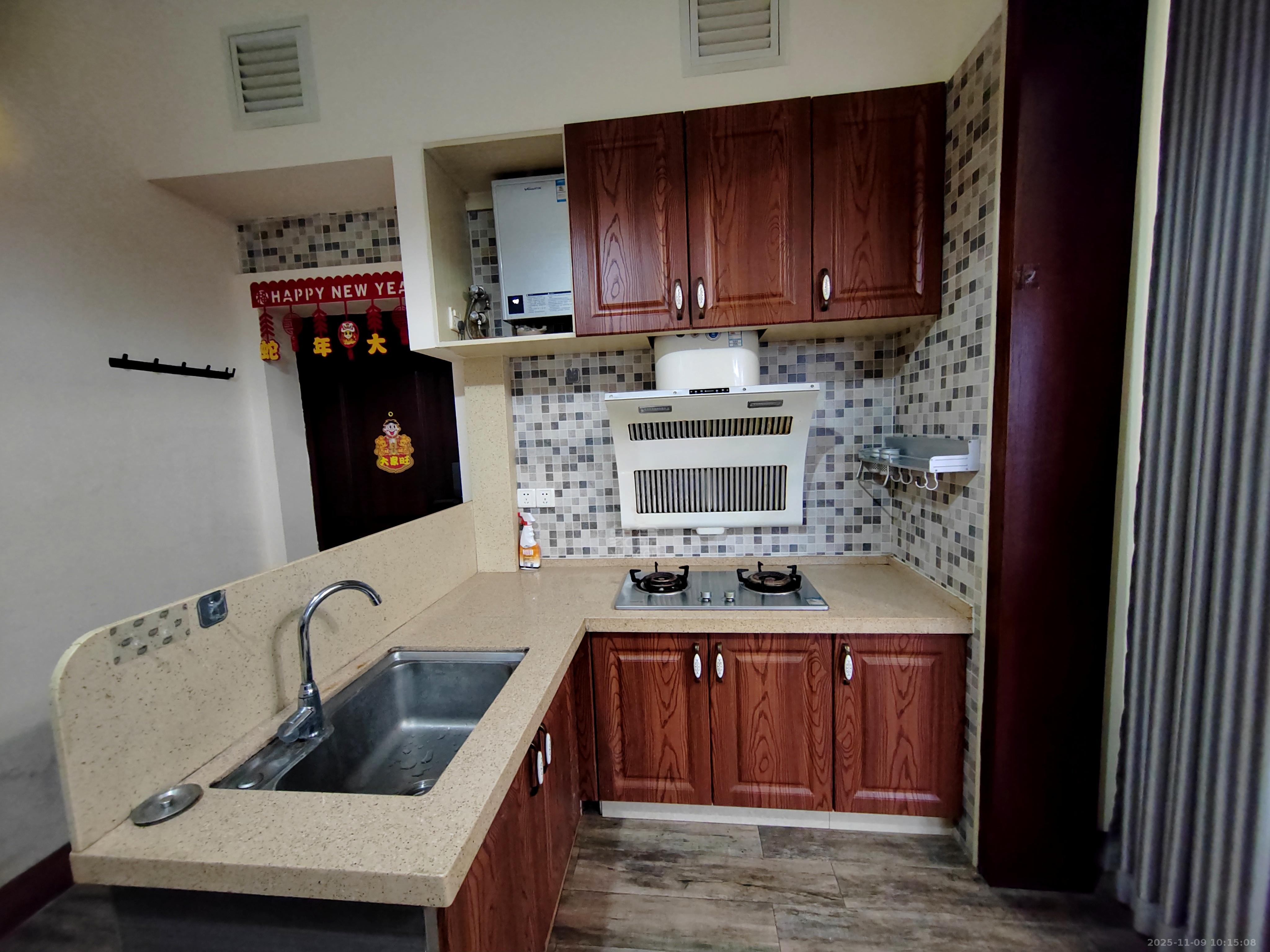 流金岁月-华晨国际  1室1厅1卫    1500.0元/月室内图