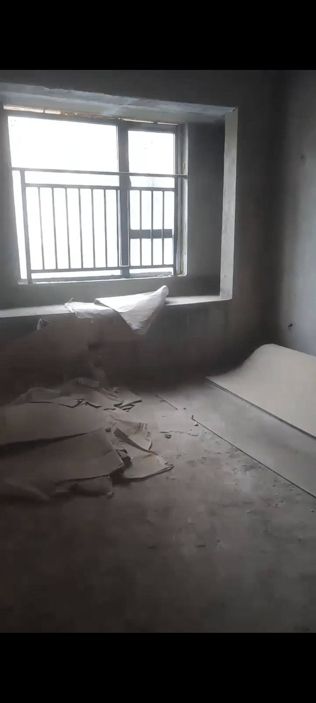 百弘学府城 3室2厅2卫 53.8万 百弘学府城 3室2厅2卫 53.8万客厅