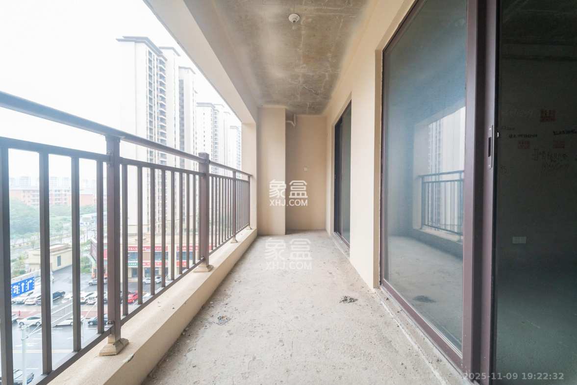 兴进珺府 4室2厅2卫 102.8万 兴进珺府 4室2厅2卫 102.8万其他