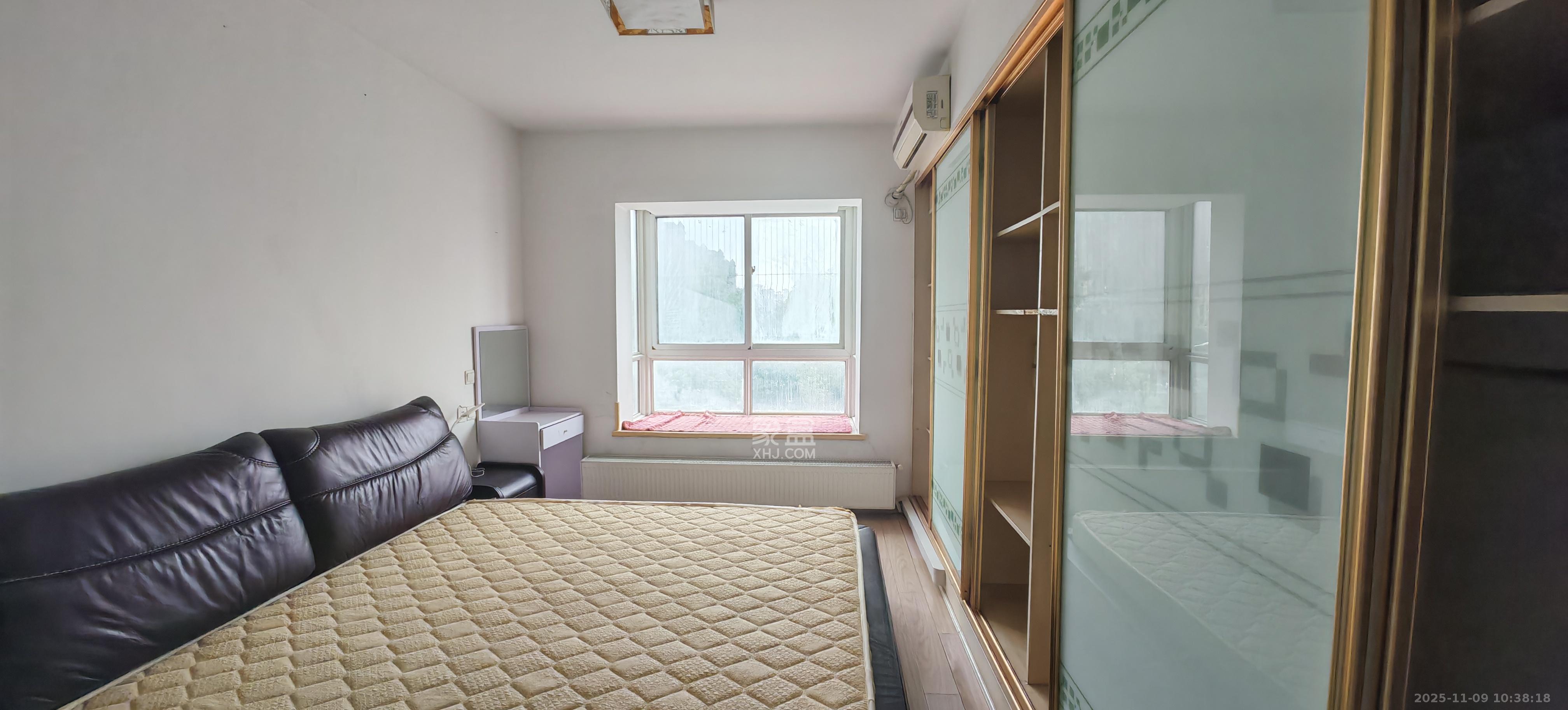 生活艺术城  3室2厅1卫    2000.0元/月室内图