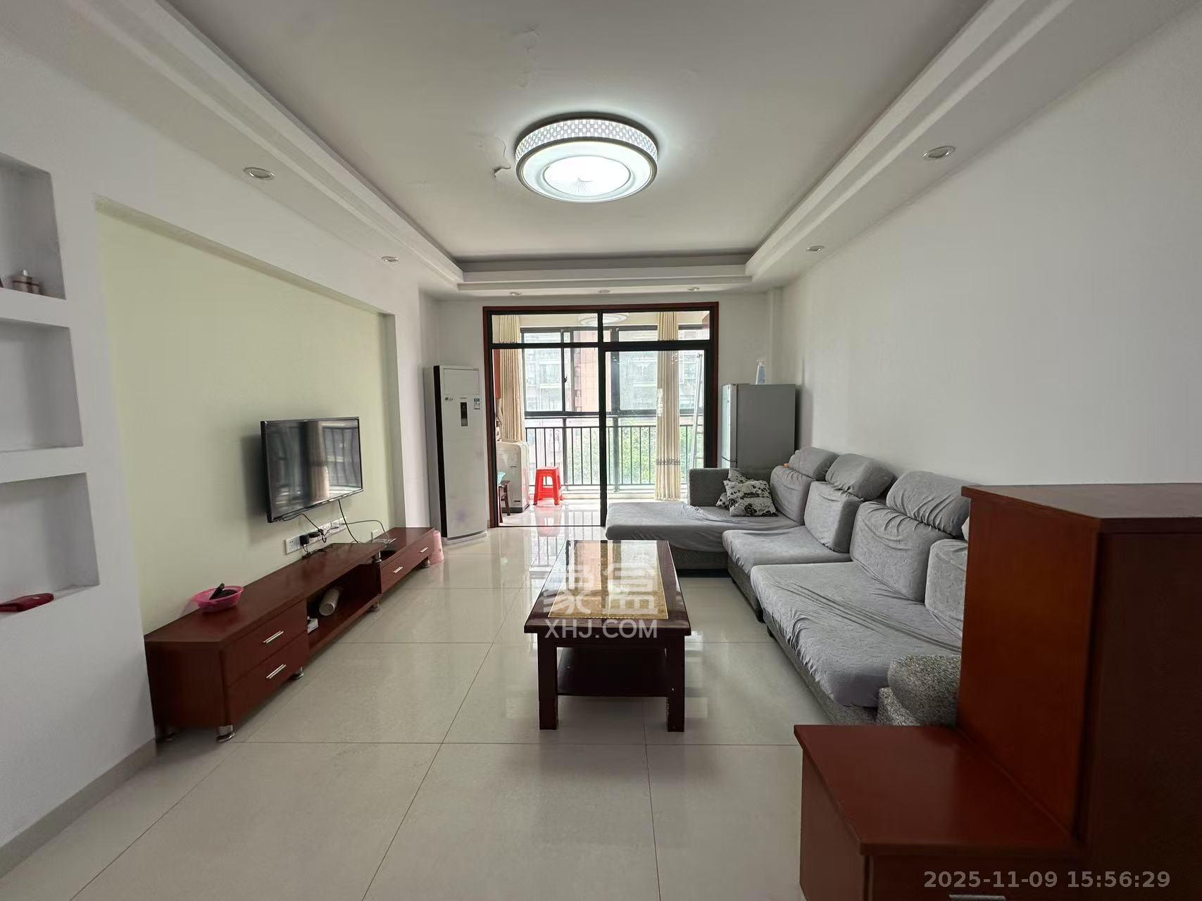 地华梅溪湖畔  2室1厅1卫    2200.0元/月室内图