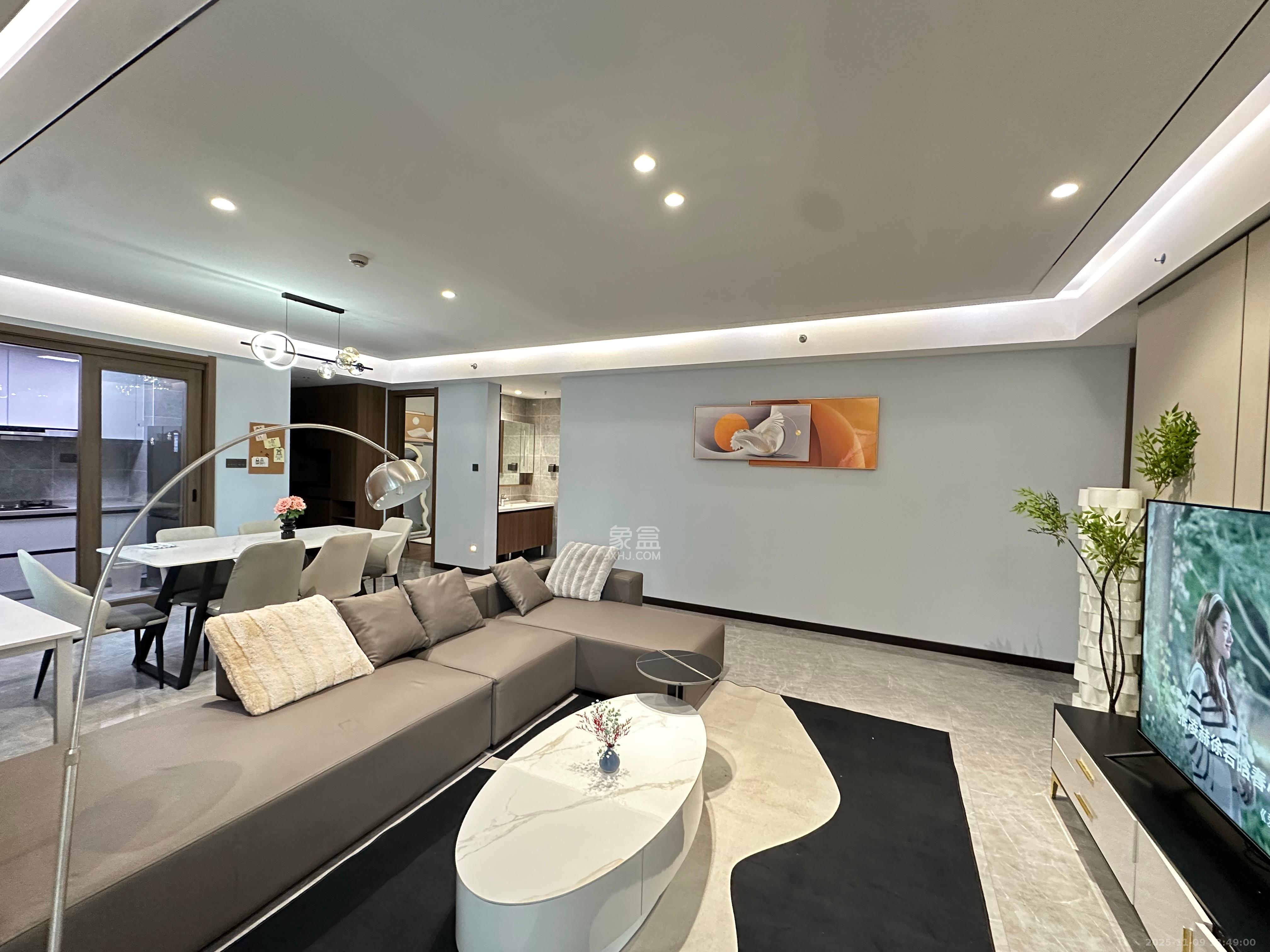 卓越中寰 4室2厅2卫 5800.0元/月 卓越中寰 4室2厅2卫 5800.0元/月室内图