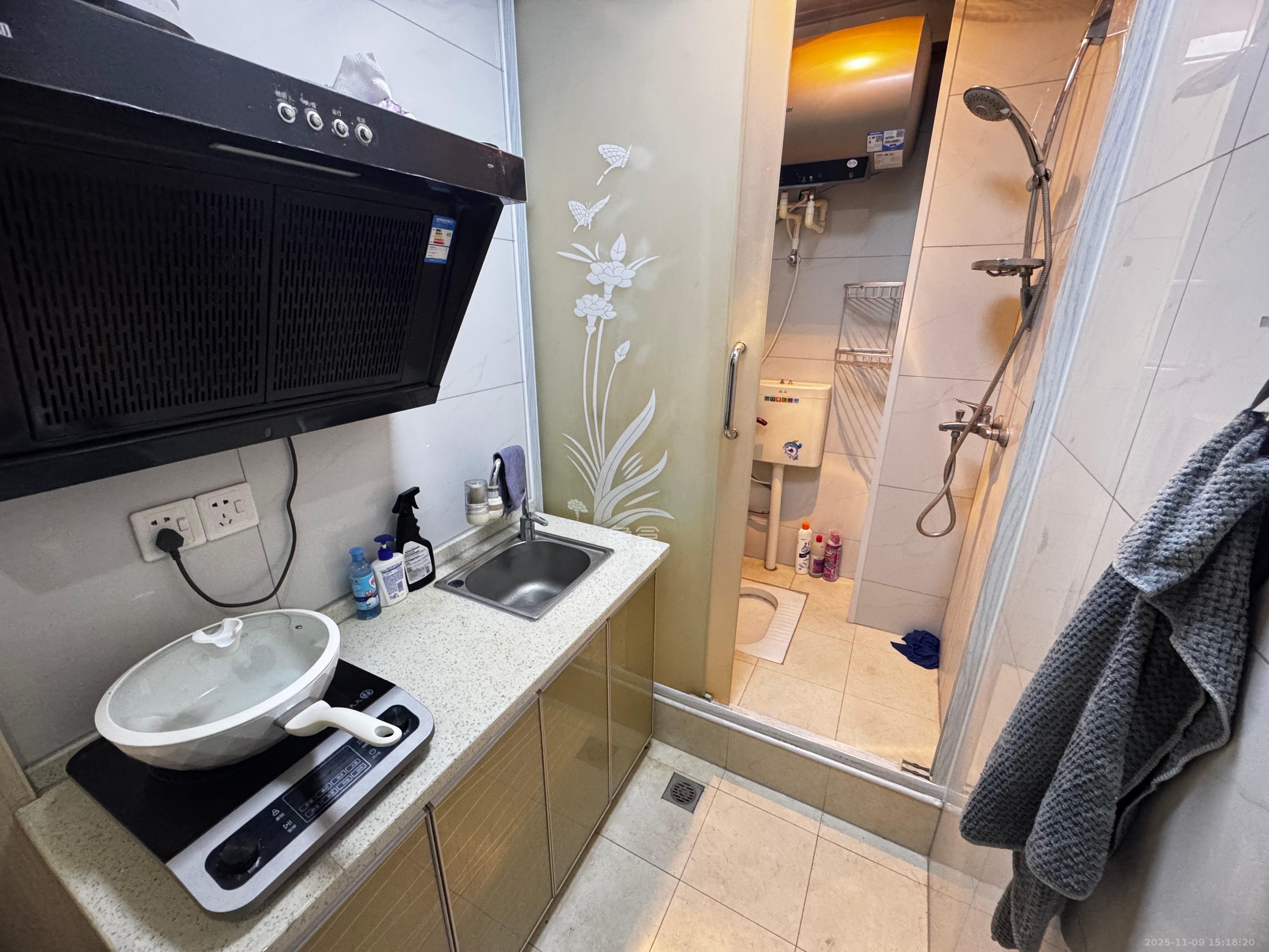 达美D6区  1室1厅1卫    1400.0元/月室内图