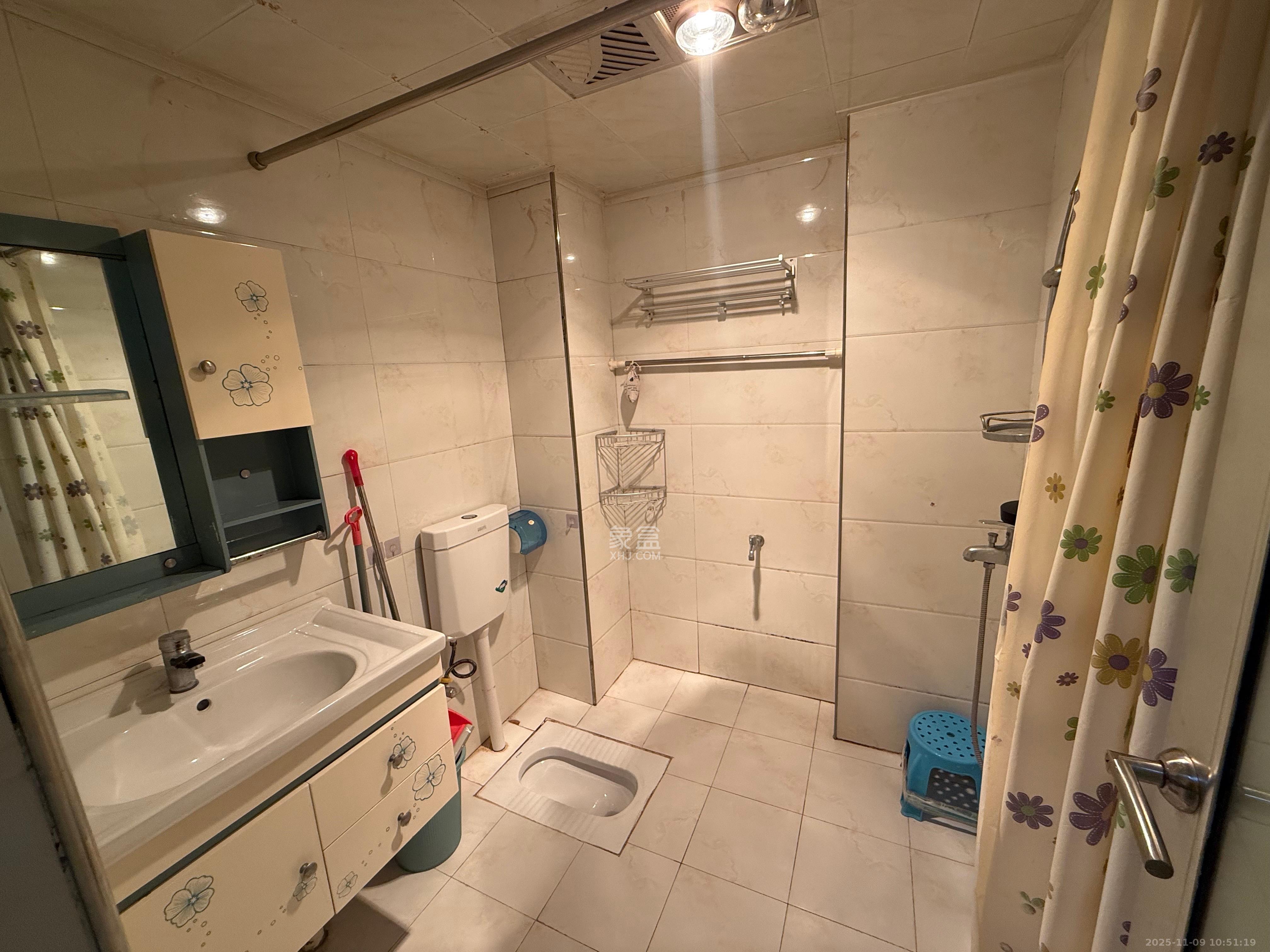 中南红领邦(红星嘉和苑) 1室1厅1卫 1500.0元/月 中南红领邦(红星嘉和苑) 1室1厅1卫 1500.0元/月室内图