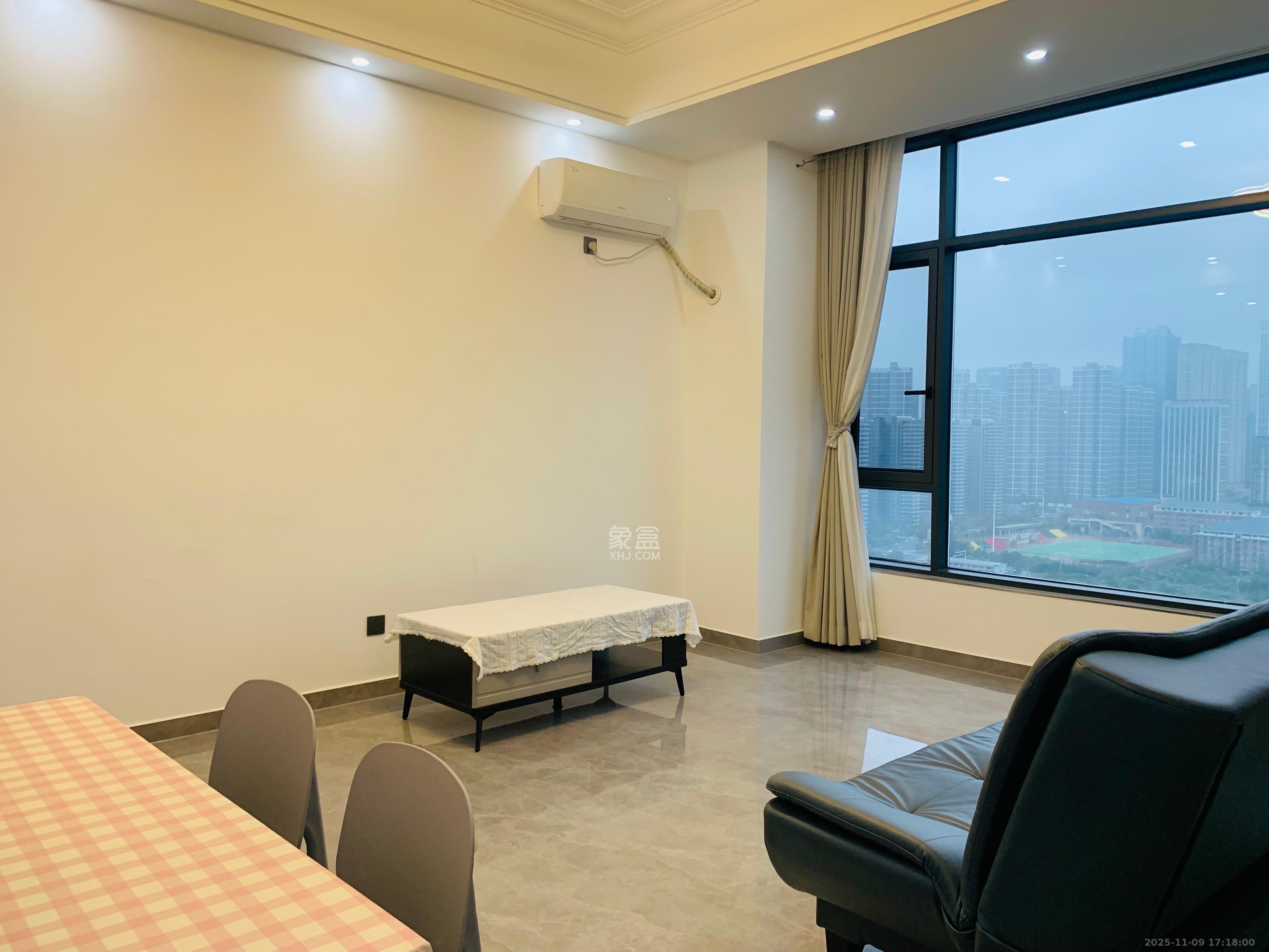 诺德滨江逸园（中铁逸园）  1室0厅0卫    2300.0元/月室内图