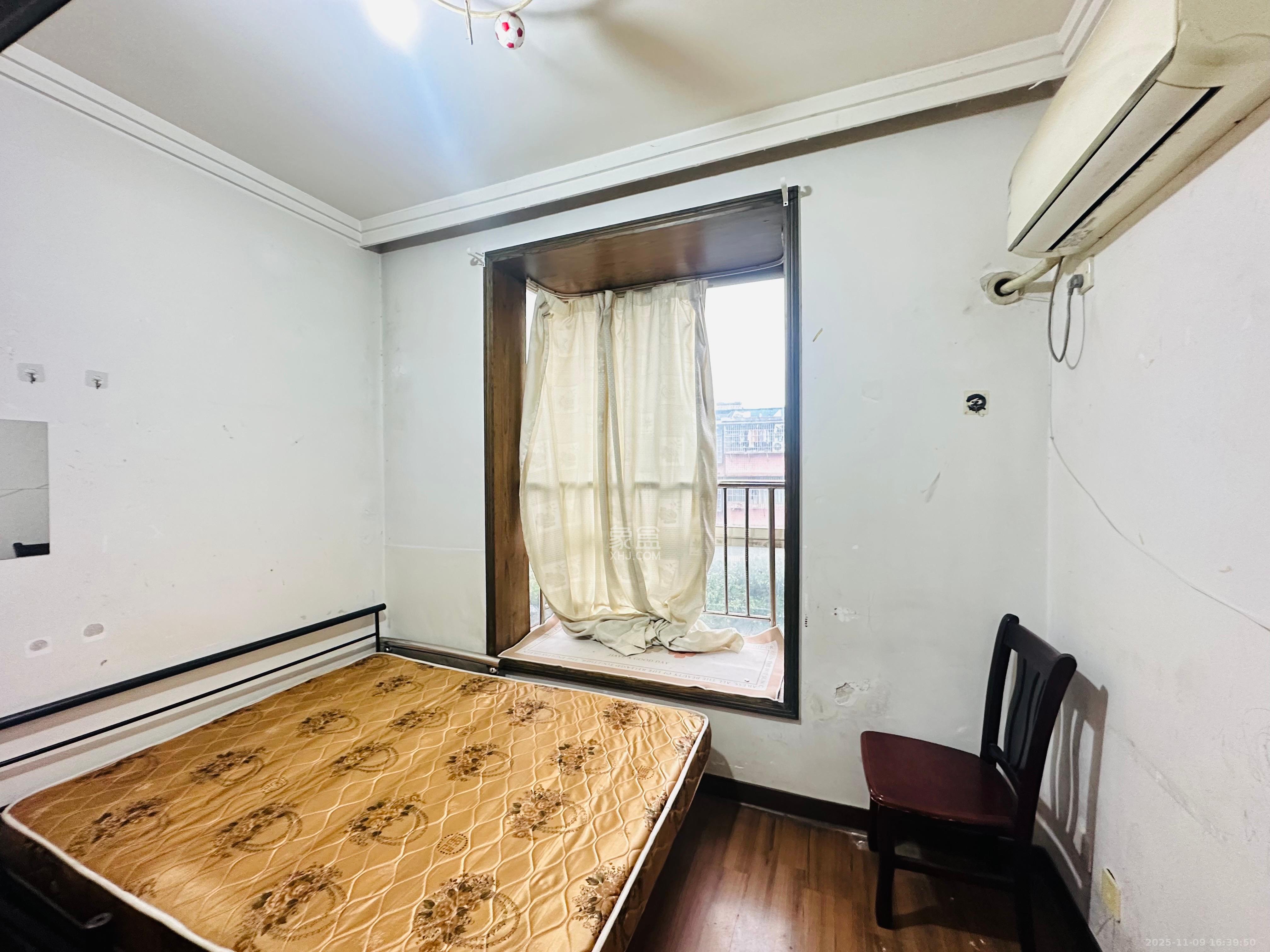 枫林绿洲  3室2厅2卫    1800.0元/月室内图