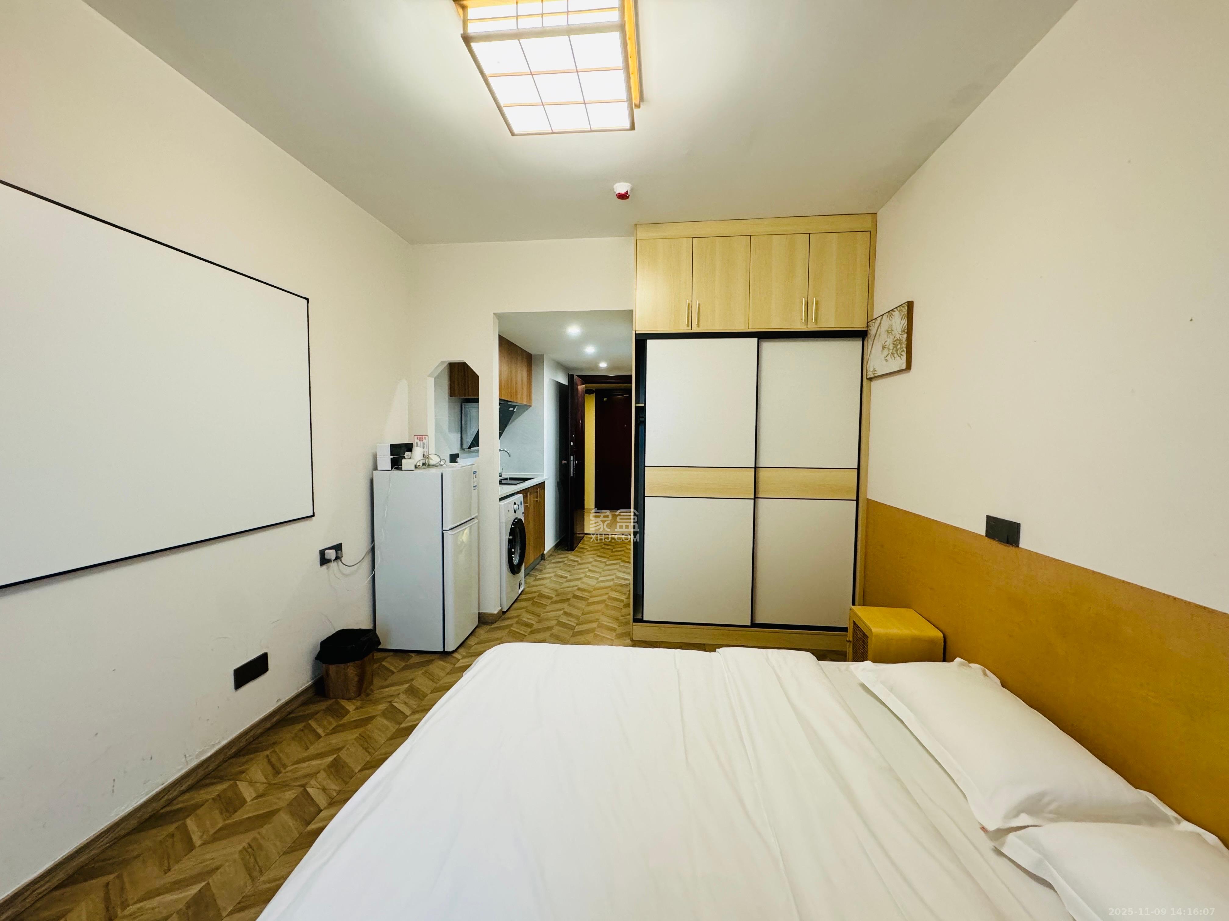 碧桂园城市之光  1室1厅1卫    1400.0元/月室内图