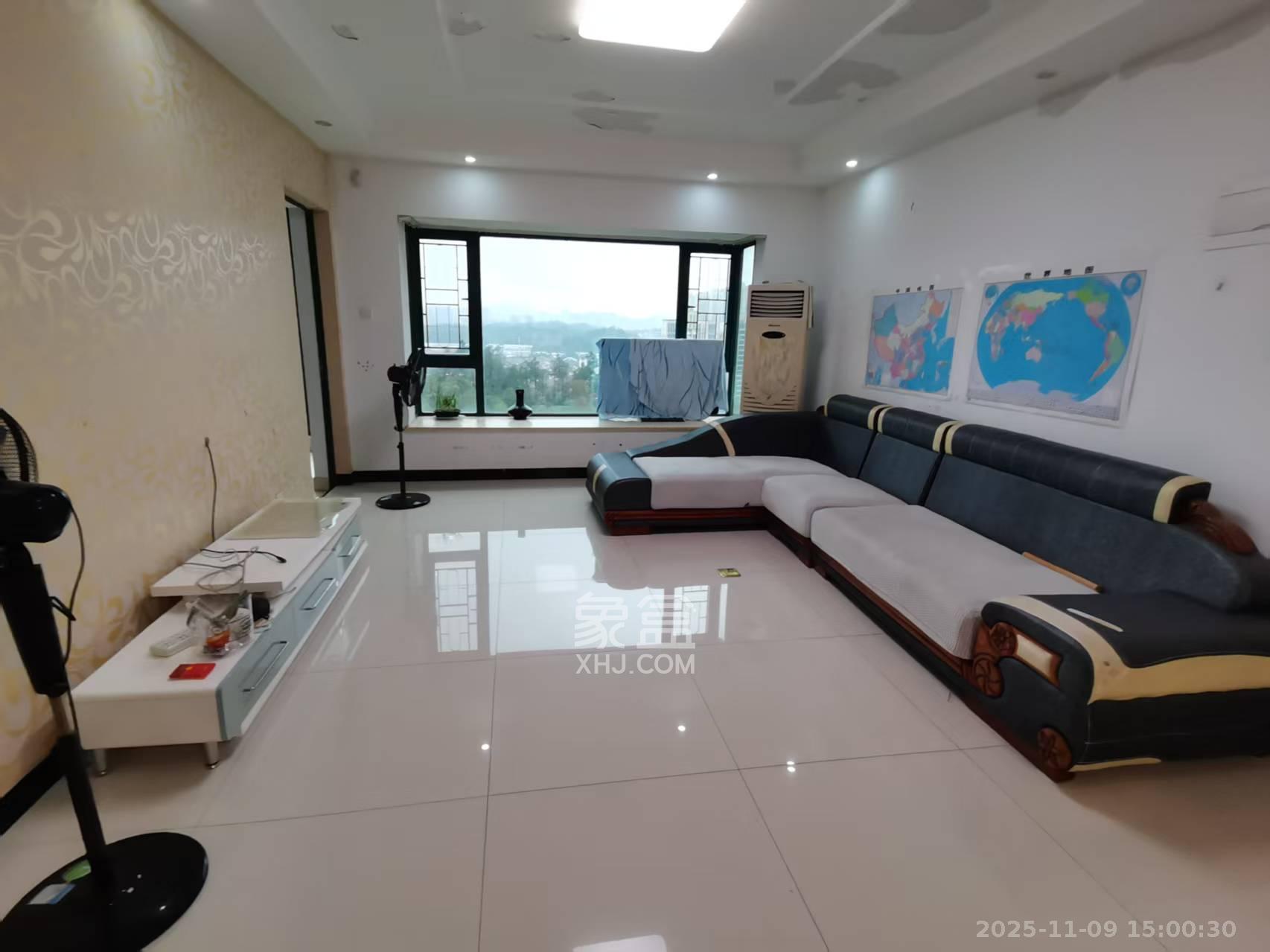 恒大华府  3室2厅2卫    3600.0元/月