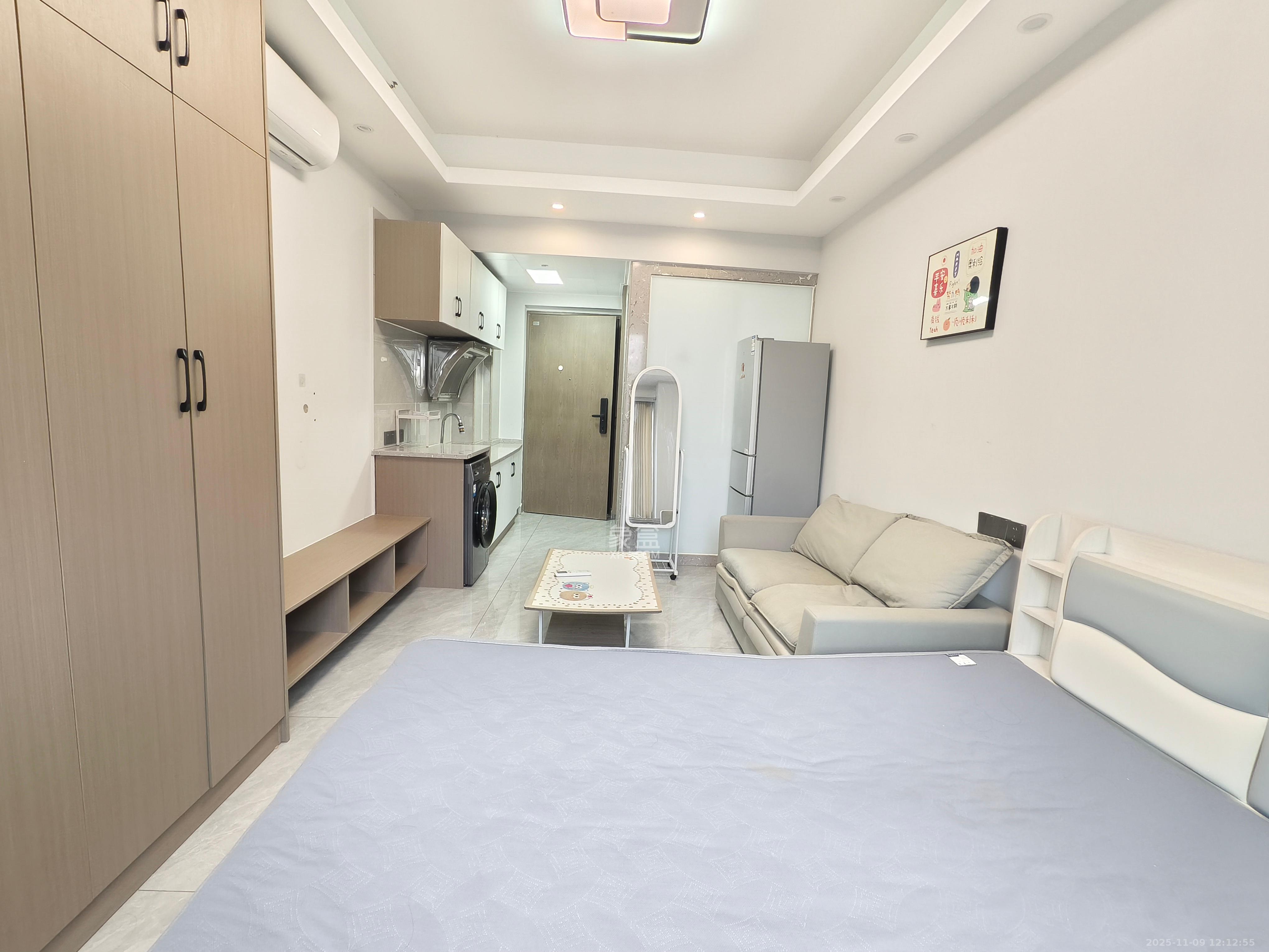 新城悦隽公园  1室1厅1卫    1200.0元/月室内图