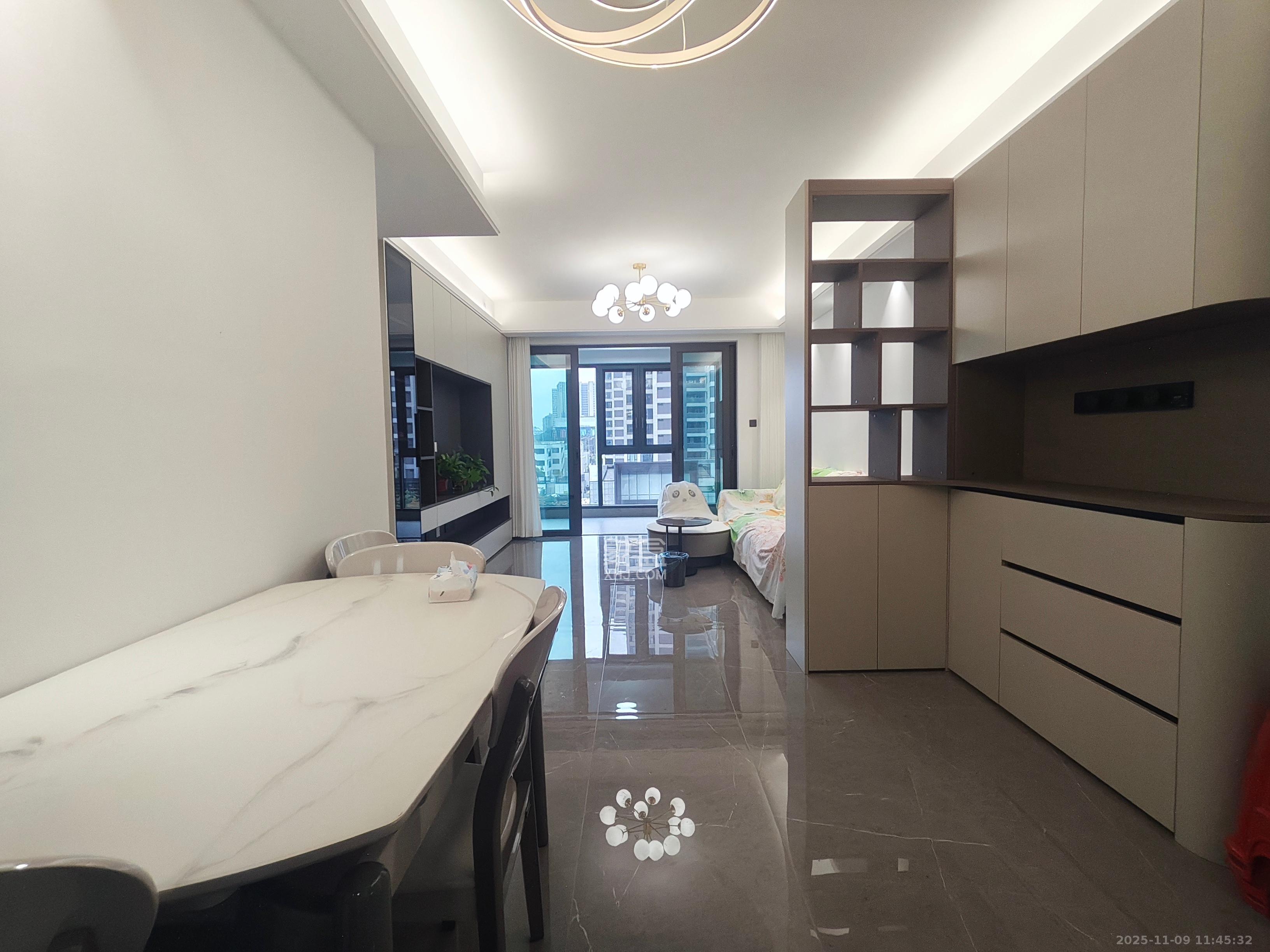 金地都会风華 4室2厅2卫 4000.0元/月 金地都会风華 4室2厅2卫 4000.0元/月室内图