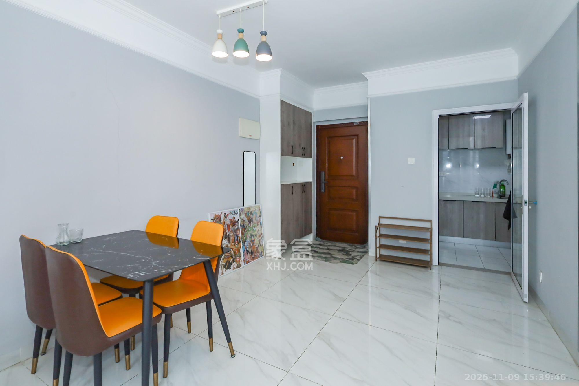 世茂铂翠湾四期（世茂悦享）  3室2厅1卫    2800.0元/月室内图