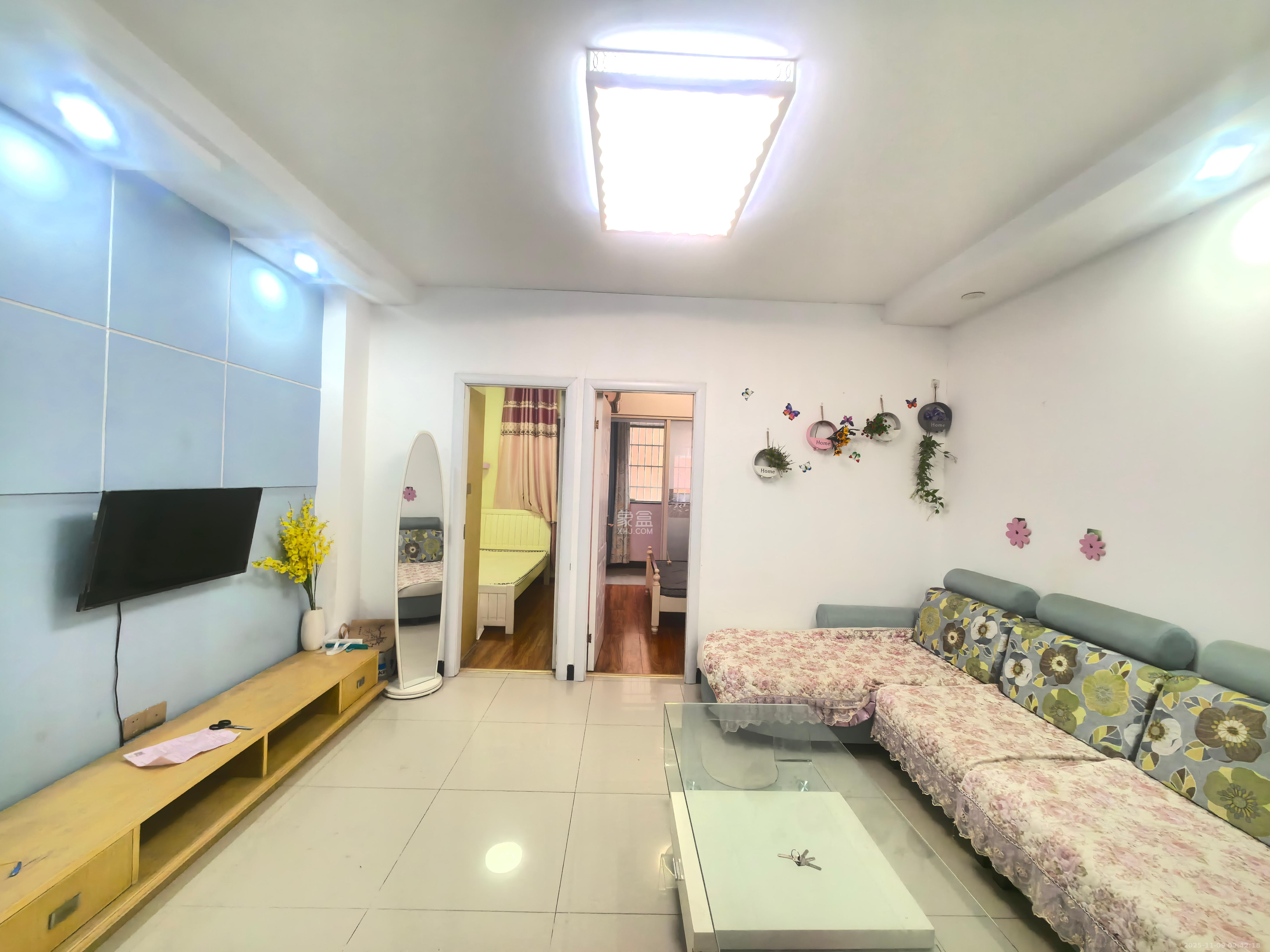 QQ生活馆  1室1厅1卫    1700.0元/月室内图