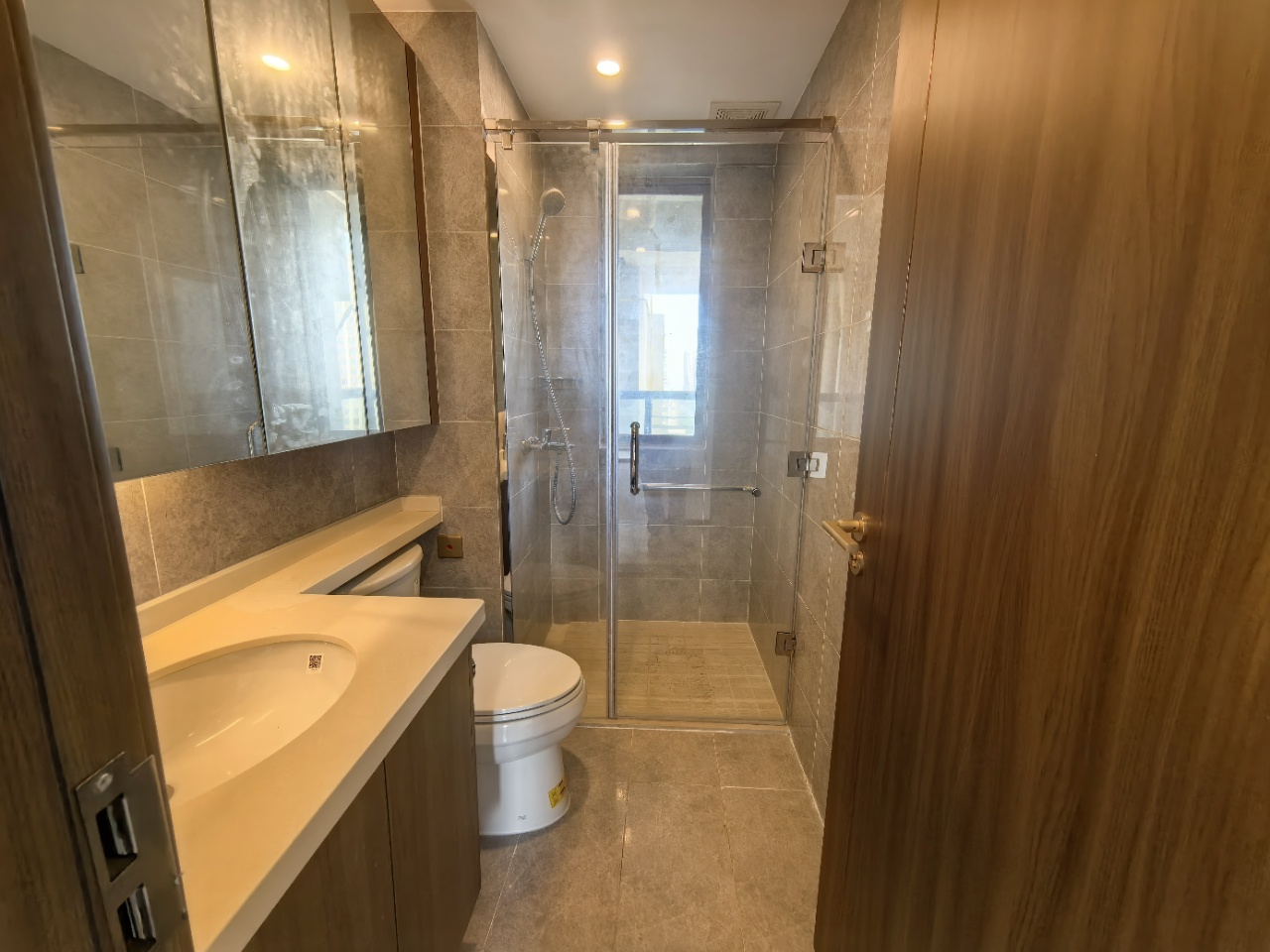 阳光金典  3室2厅2卫    210.0万室内图