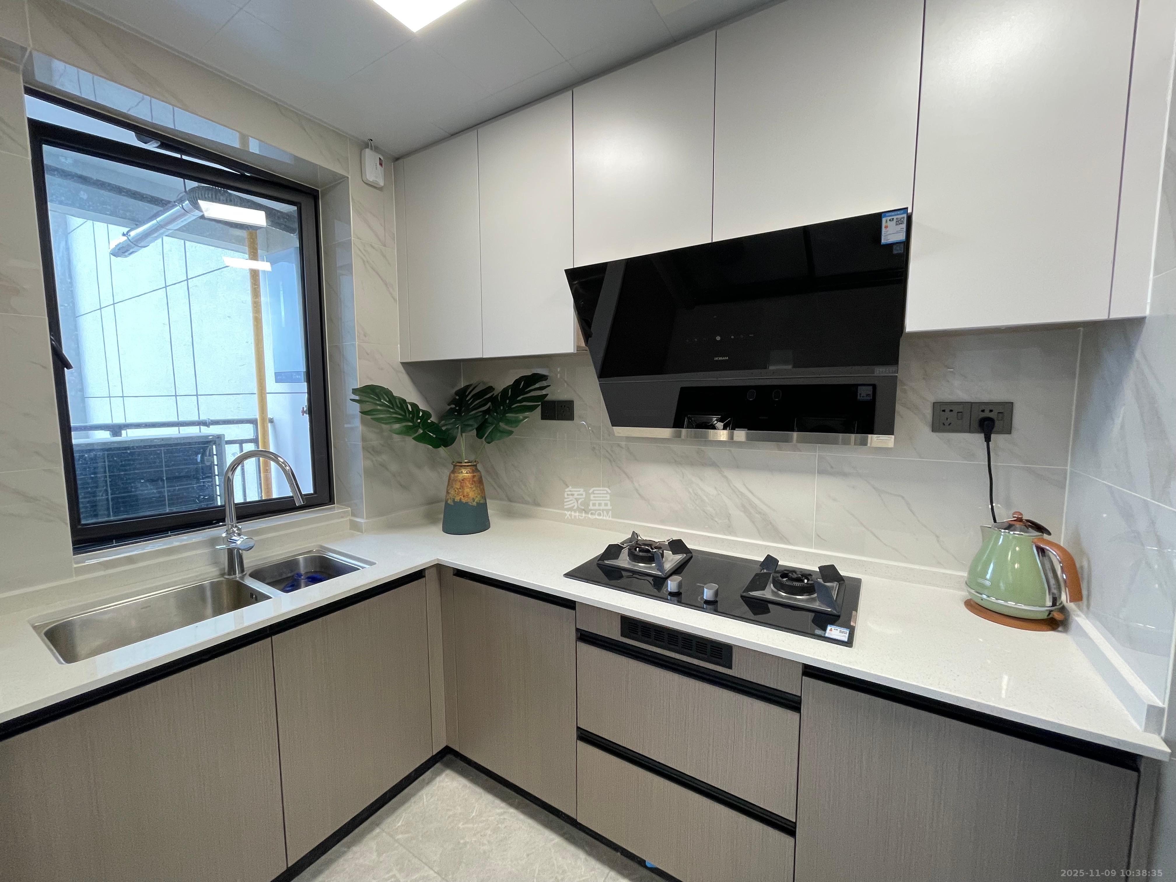 长房星城天地  3室2厅2卫    7000.0元/月室内图