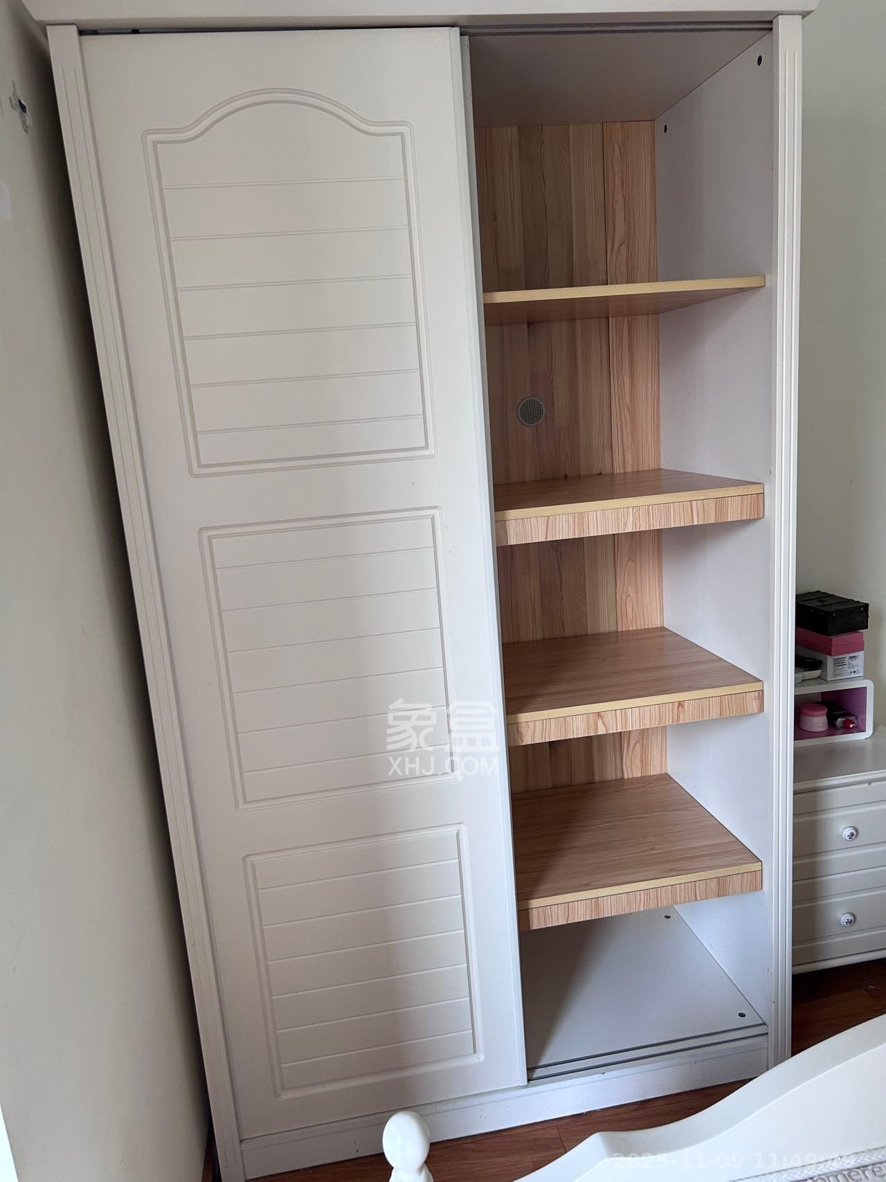 融科东南海 1室1厅1卫 1300.0元/月 融科东南海 1室1厅1卫 1300.0元/月室内图