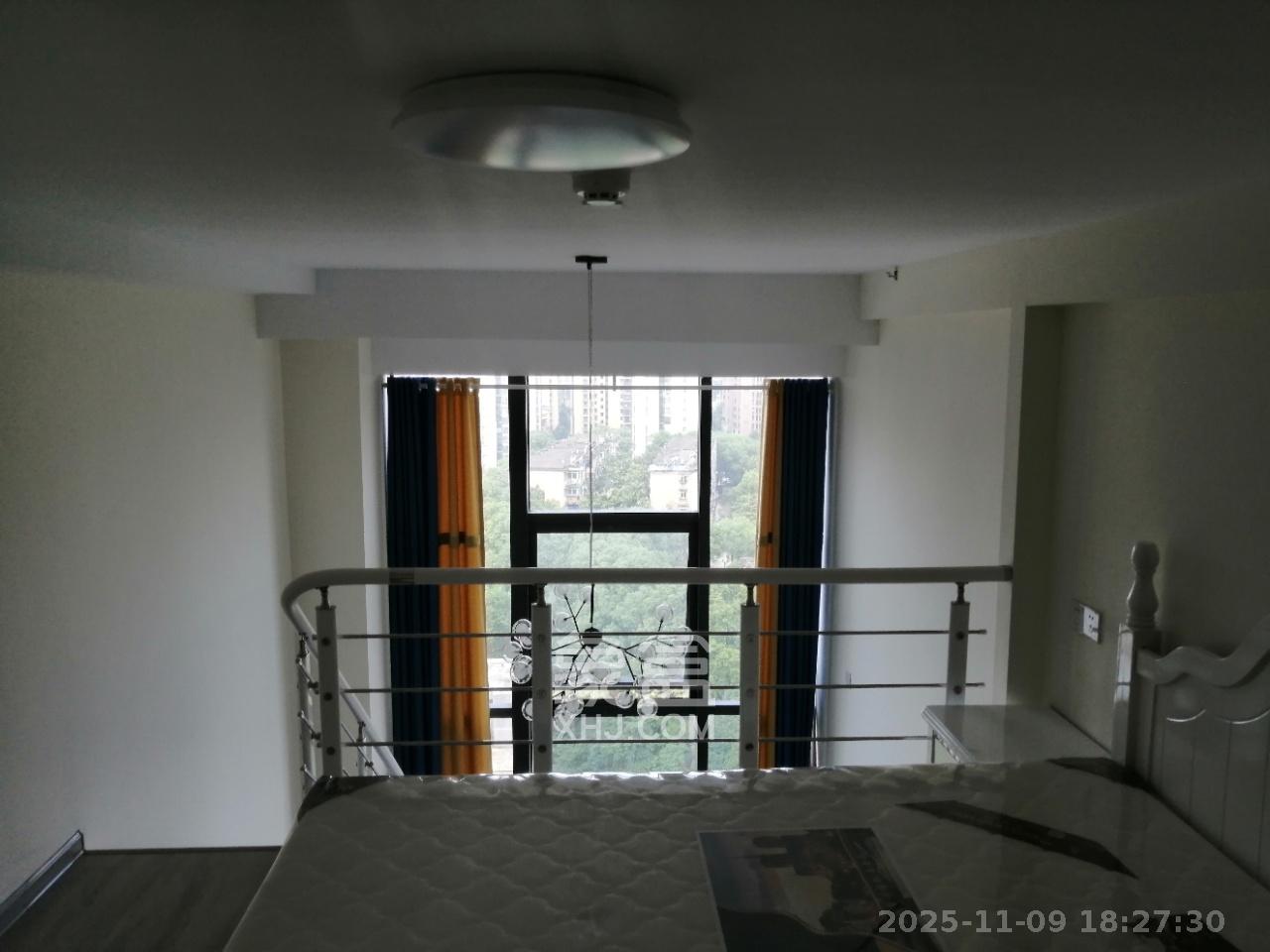 裕天国际商汇中心  1室1厅1卫    1500.0元/月室内图