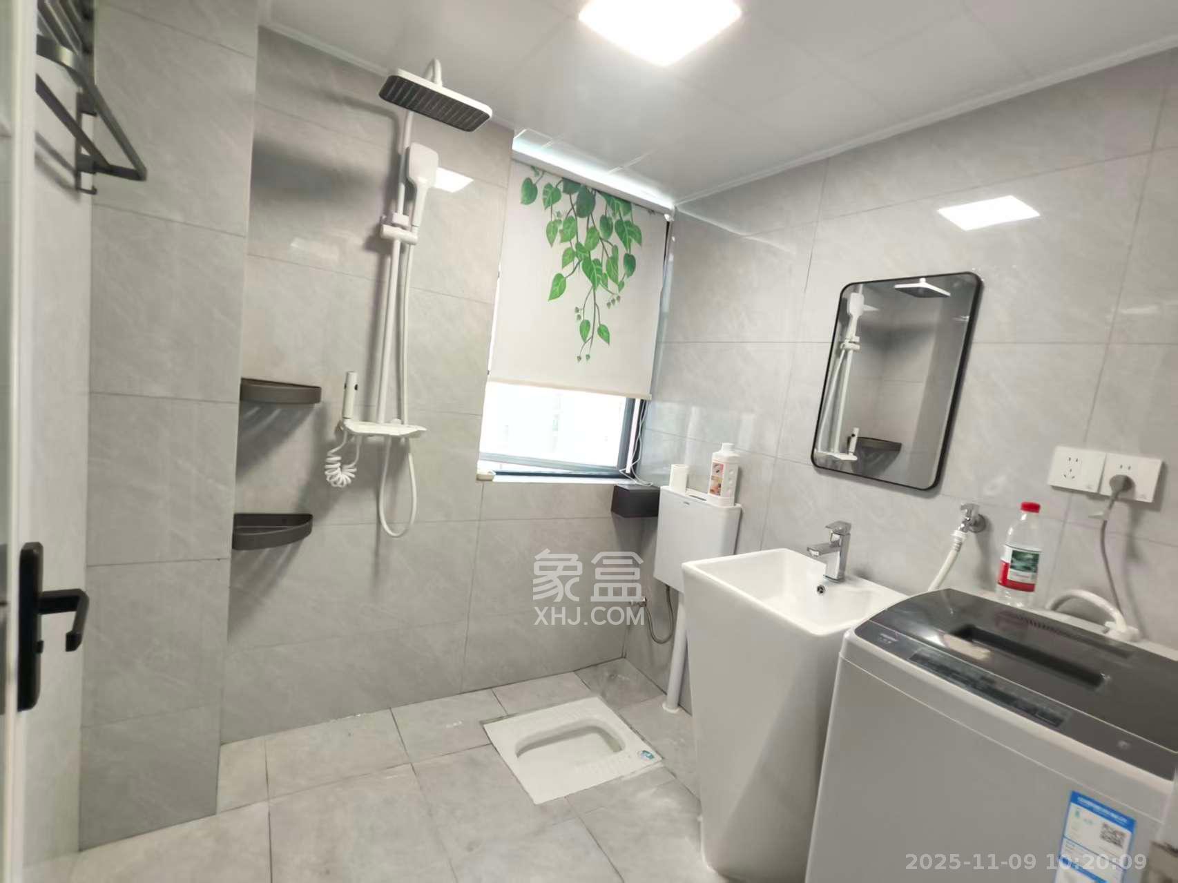 颐美园  2室2厅1卫    2500.0元/月室内图