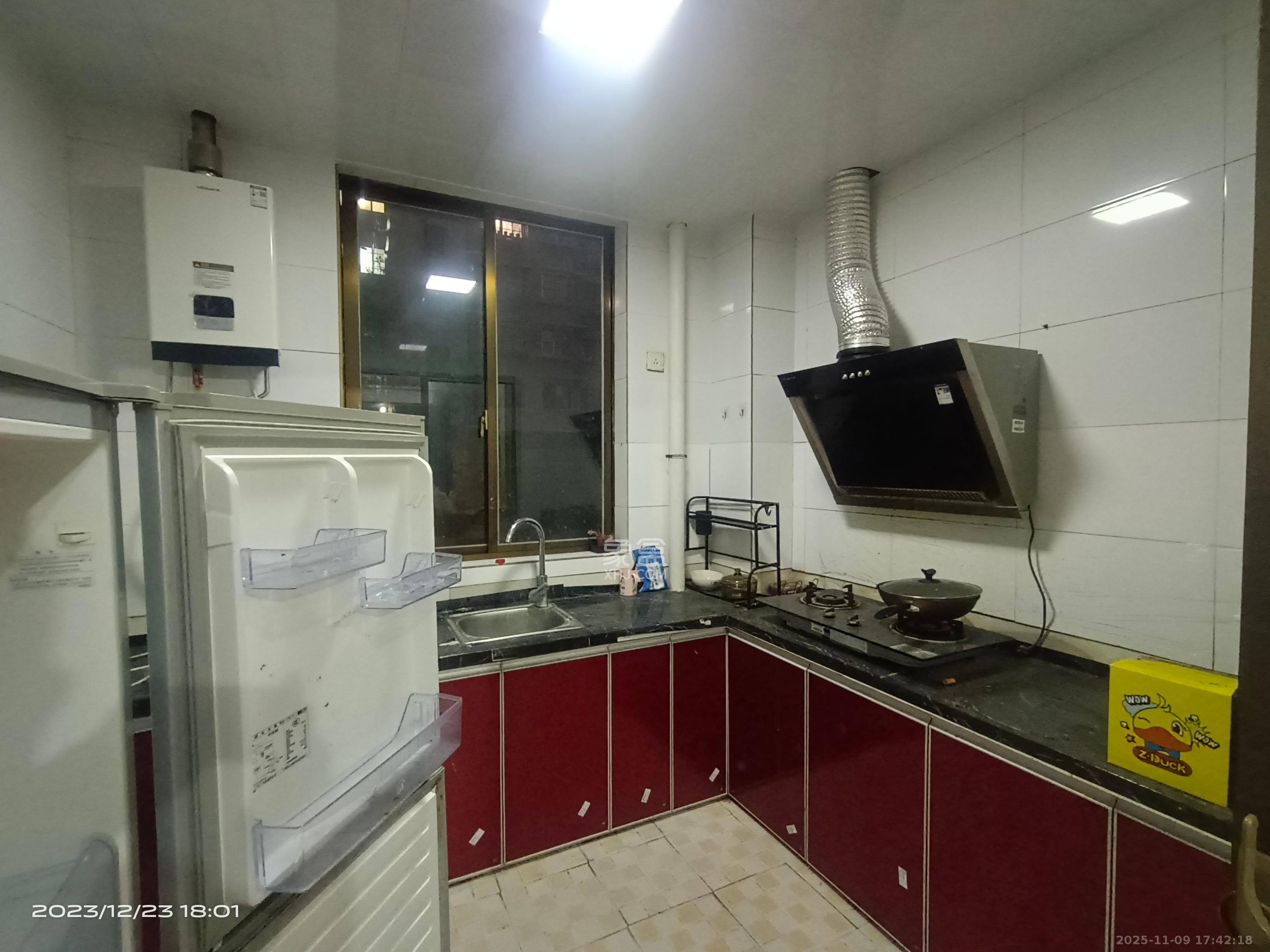 湘核佳苑 3室2厅1卫 1800.0元/月 湘核佳苑 3室2厅1卫 1800.0元/月室内图