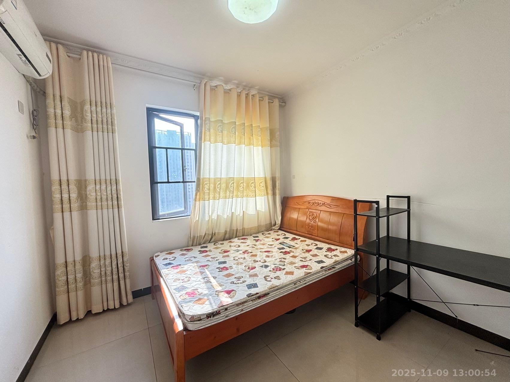 中南红领邦（红星嘉和苑）  3室2厅2卫    2000.0元/月室内图