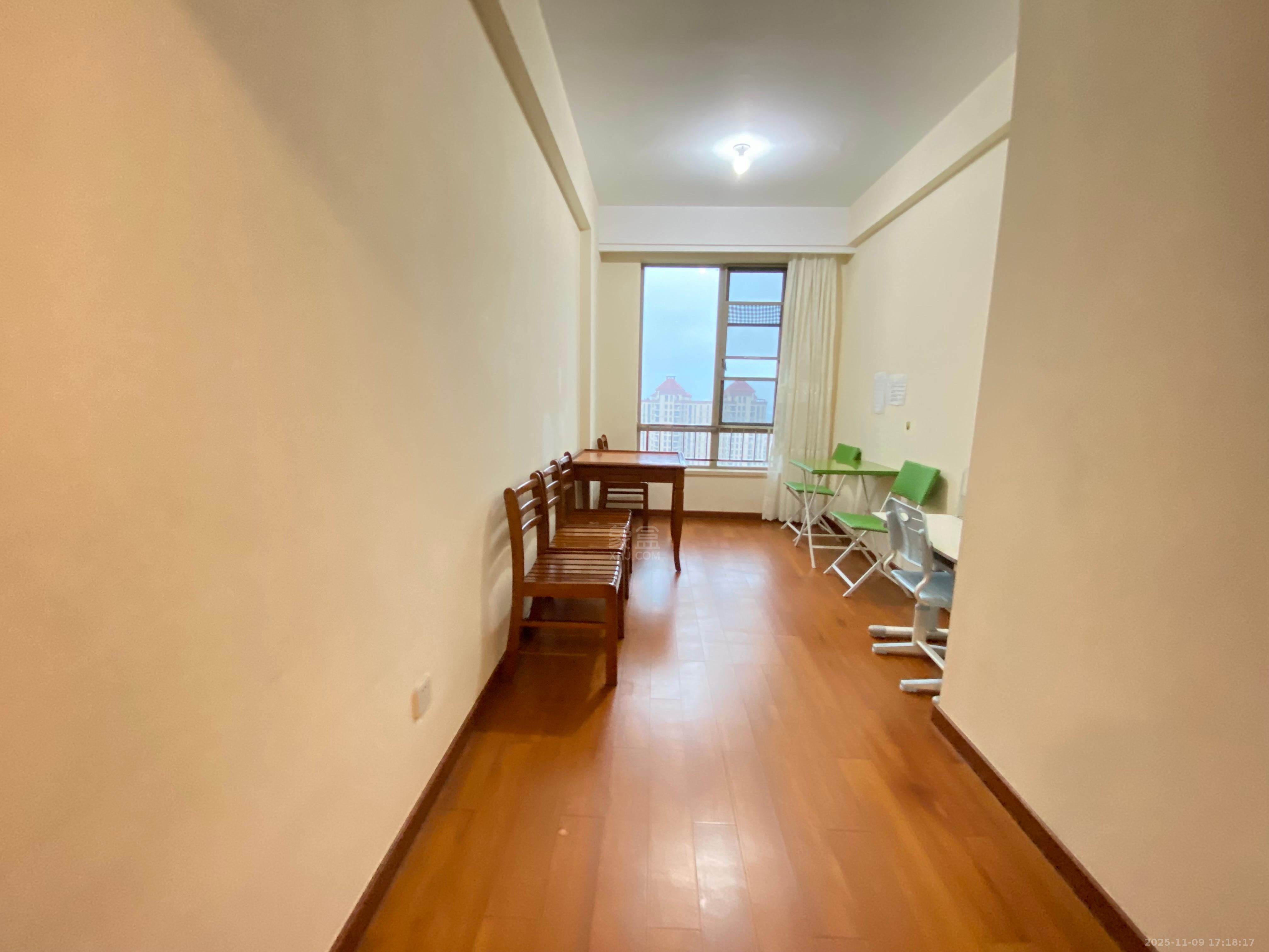 晋合湘水湾三期 3室2厅2卫 2300.0元/月 晋合湘水湾三期 3室2厅2卫 2300.0元/月室内图