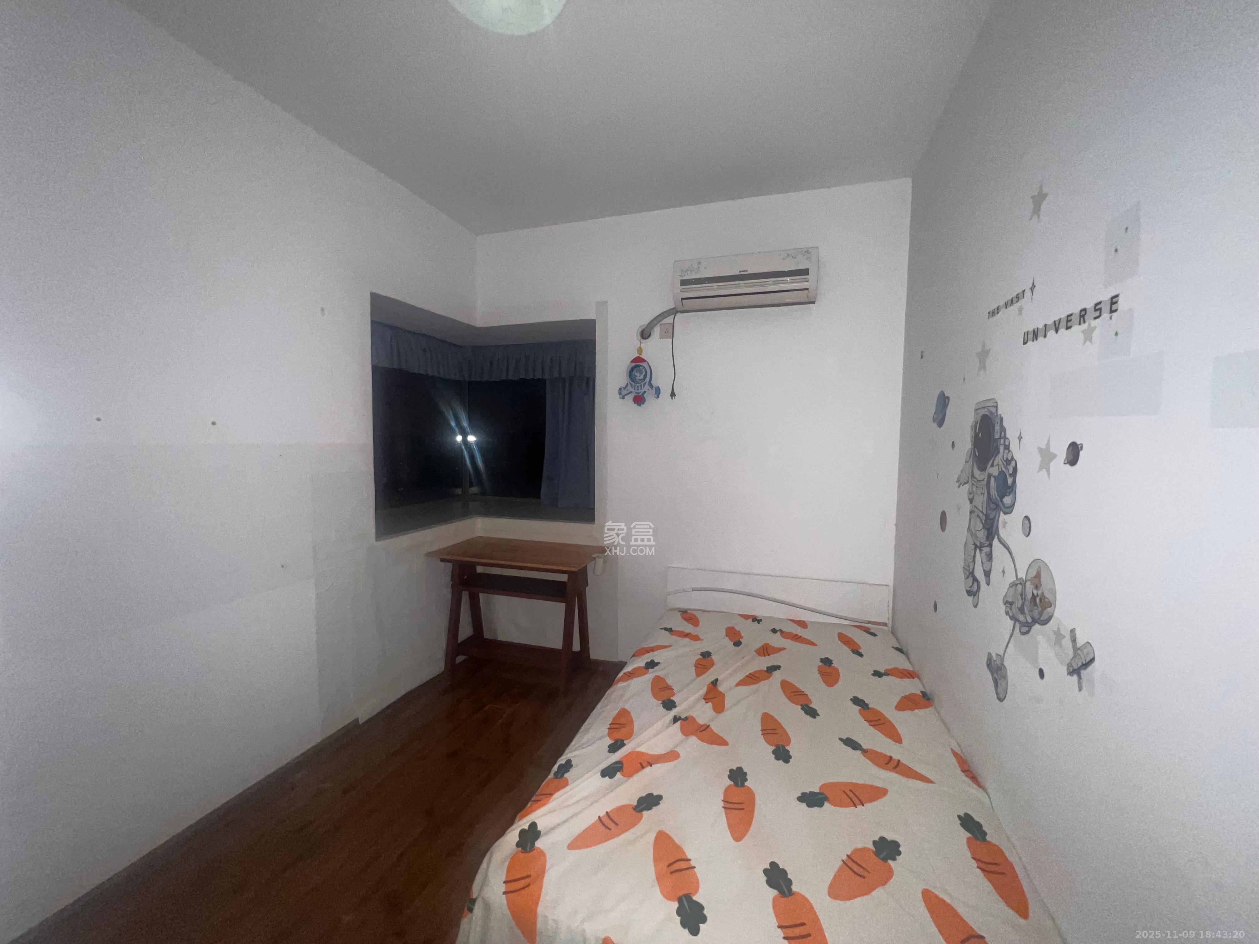 上海城小区  3室2厅2卫    2000.0元/月室内图