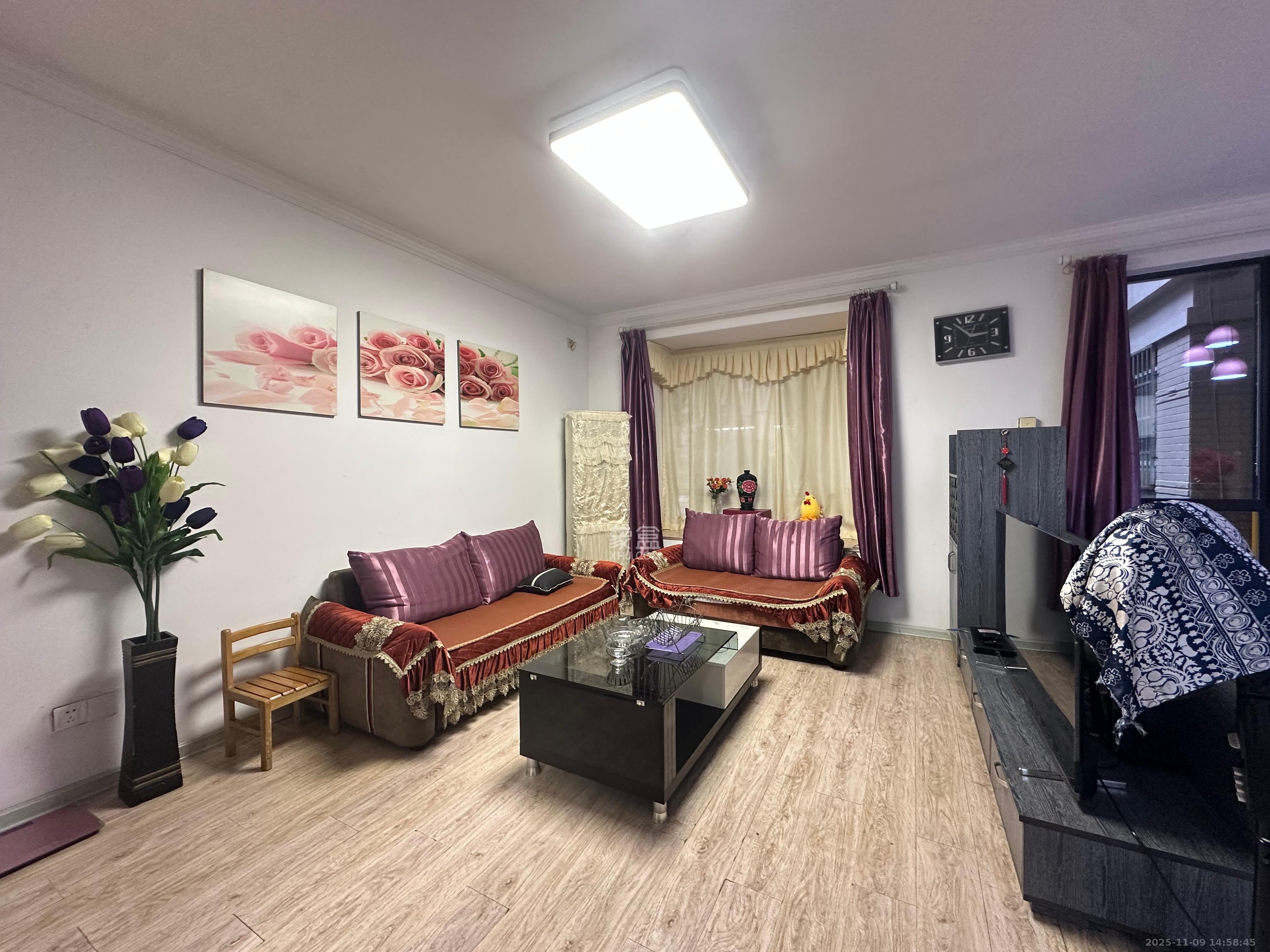 华润凤凰城一期 3室2厅1卫 1900.0元/月 华润凤凰城一期 3室2厅1卫 1900.0元/月室内图