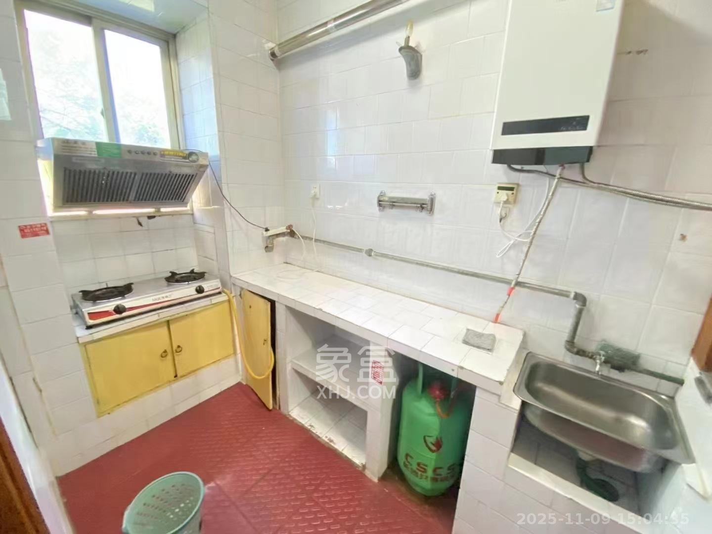 第一师范宿舍（由义巷4号）  2室1厅1卫    1300.0元/月室内图