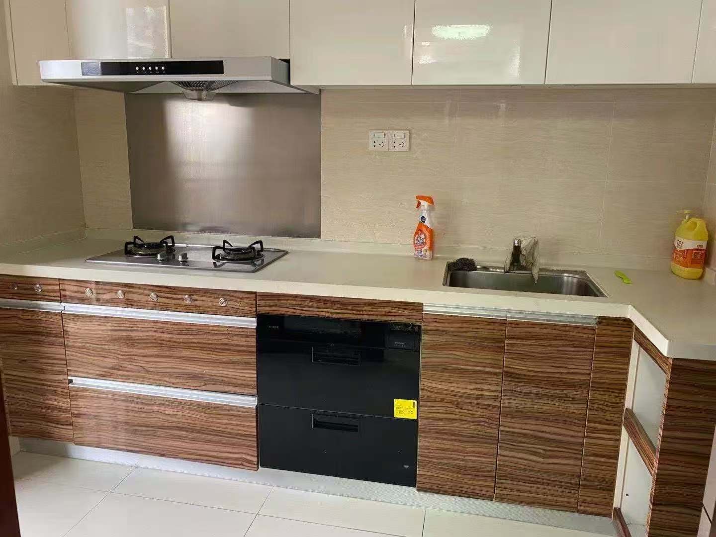 中海锦城 4室2厅2卫 4500.0元/月 中海锦城 4室2厅2卫 4500.0元/月室内图