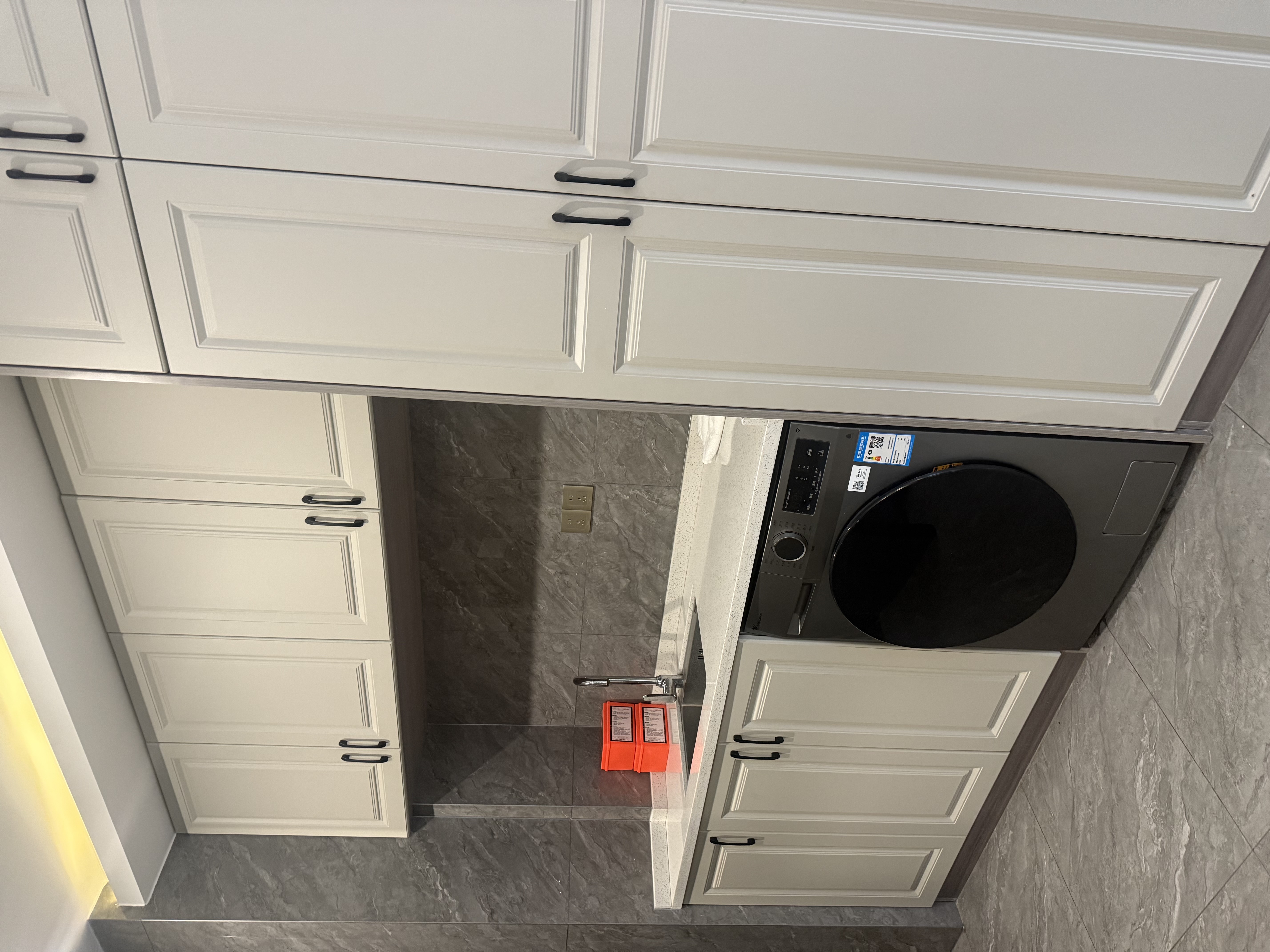 酃湖万达公寓  1室1厅1卫    1500.0元/月室内图