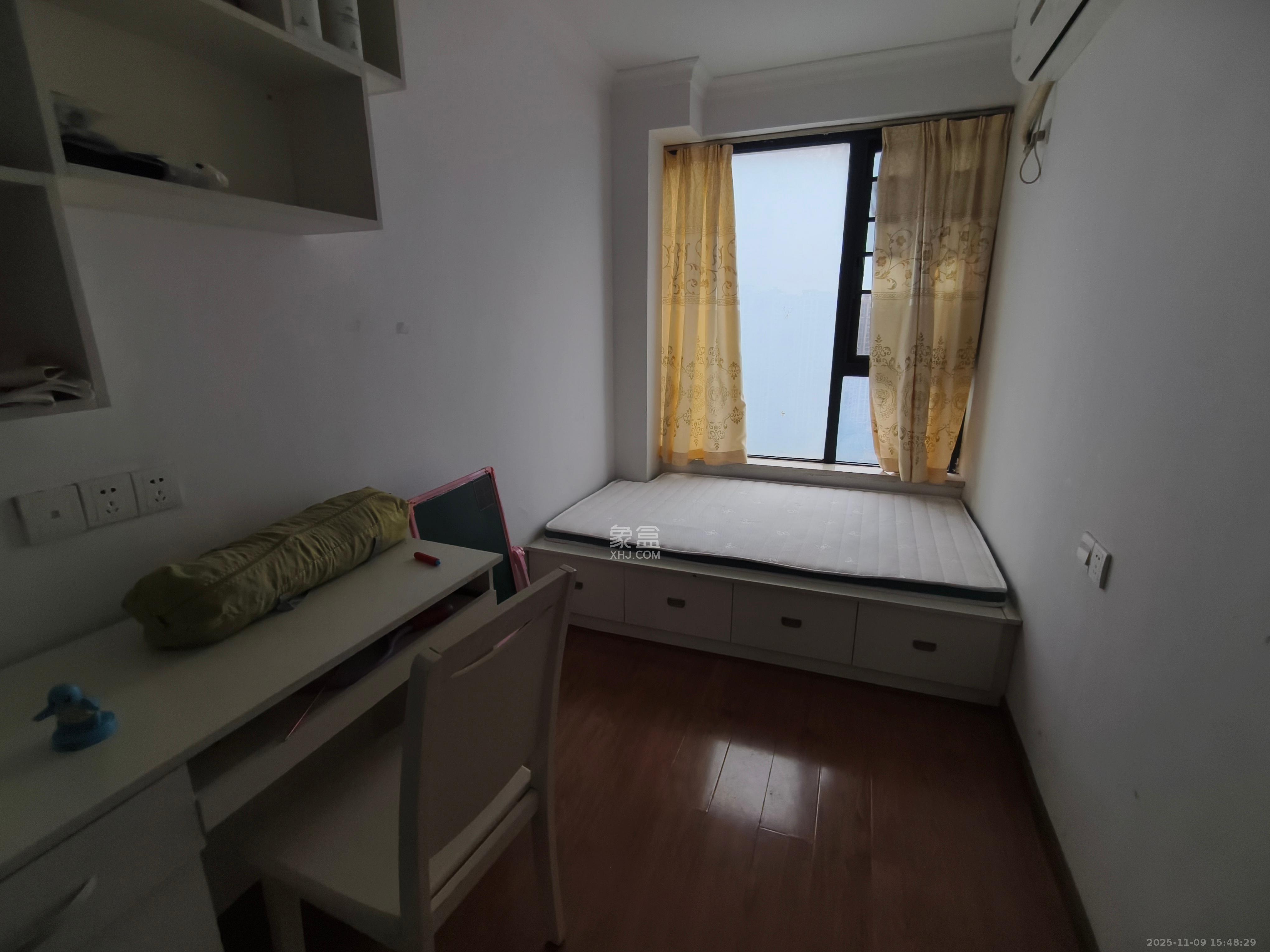 五矿万境水岸一期（万境水岸嘉苑）  3室2厅1卫    2100.0元/月室内图