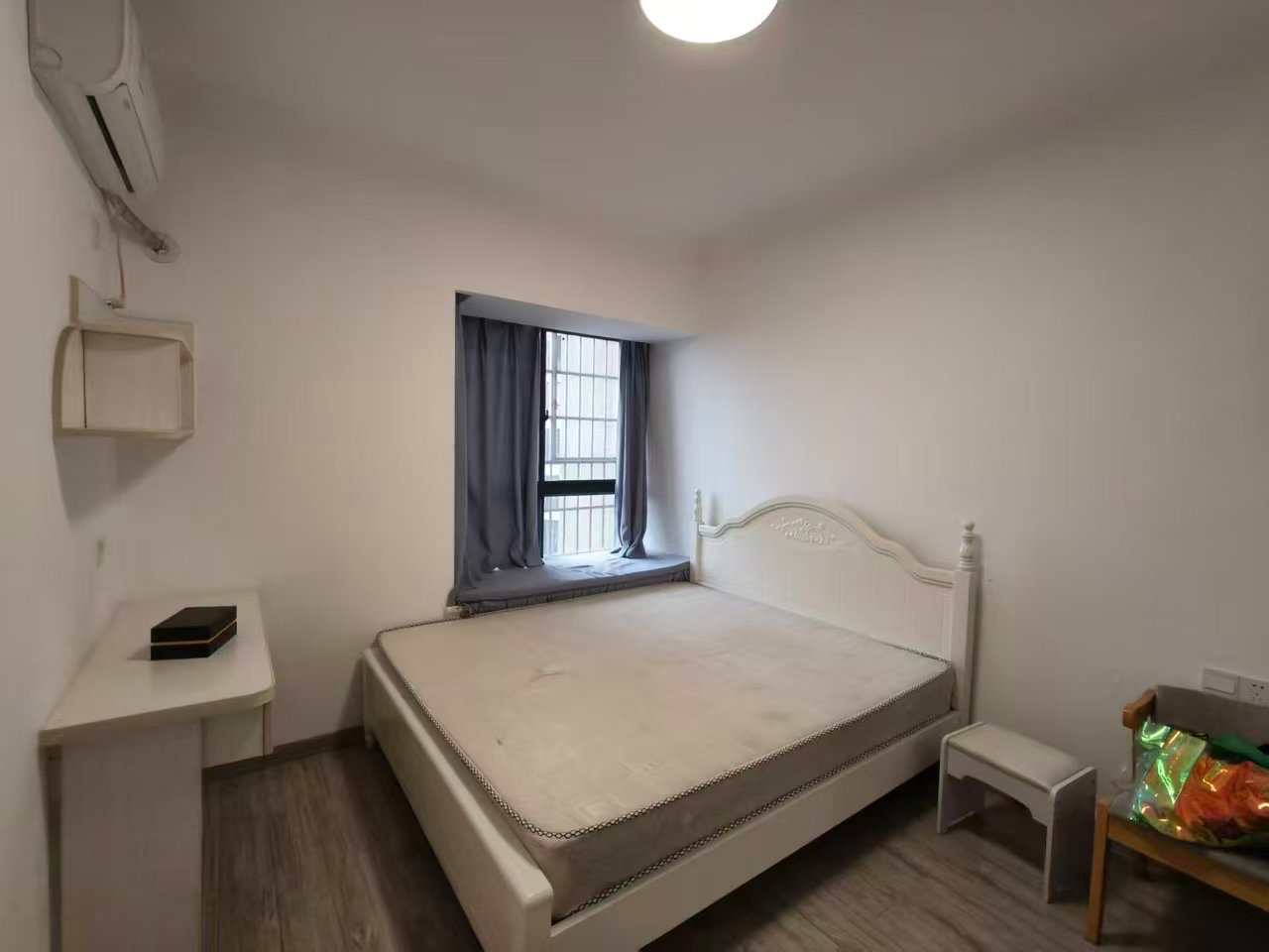 道伟山水华苑  2室1厅1卫    2680.0元/月室内图