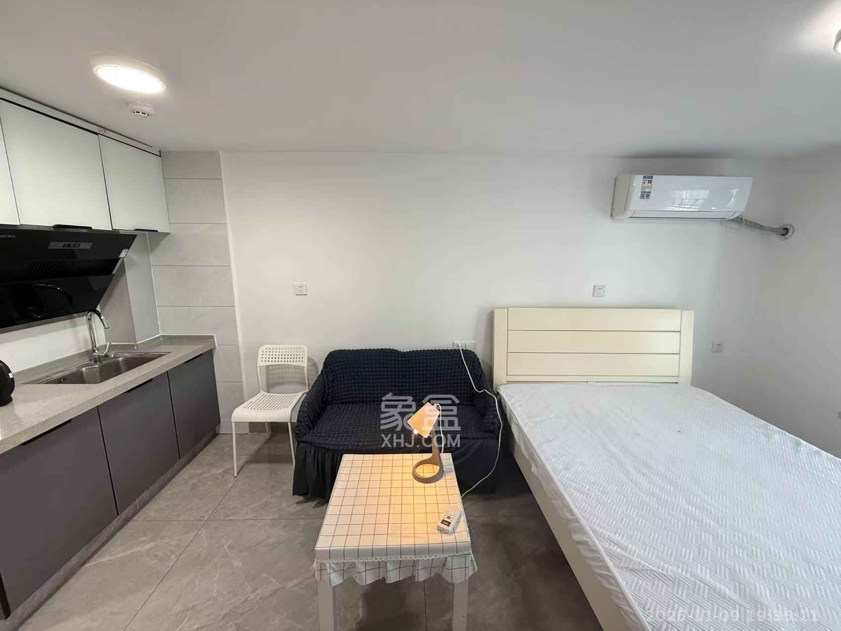 龙湖新壹城 1室0厅0卫 1300.0元/月 龙湖新壹城 1室0厅0卫 1300.0元/月室内图