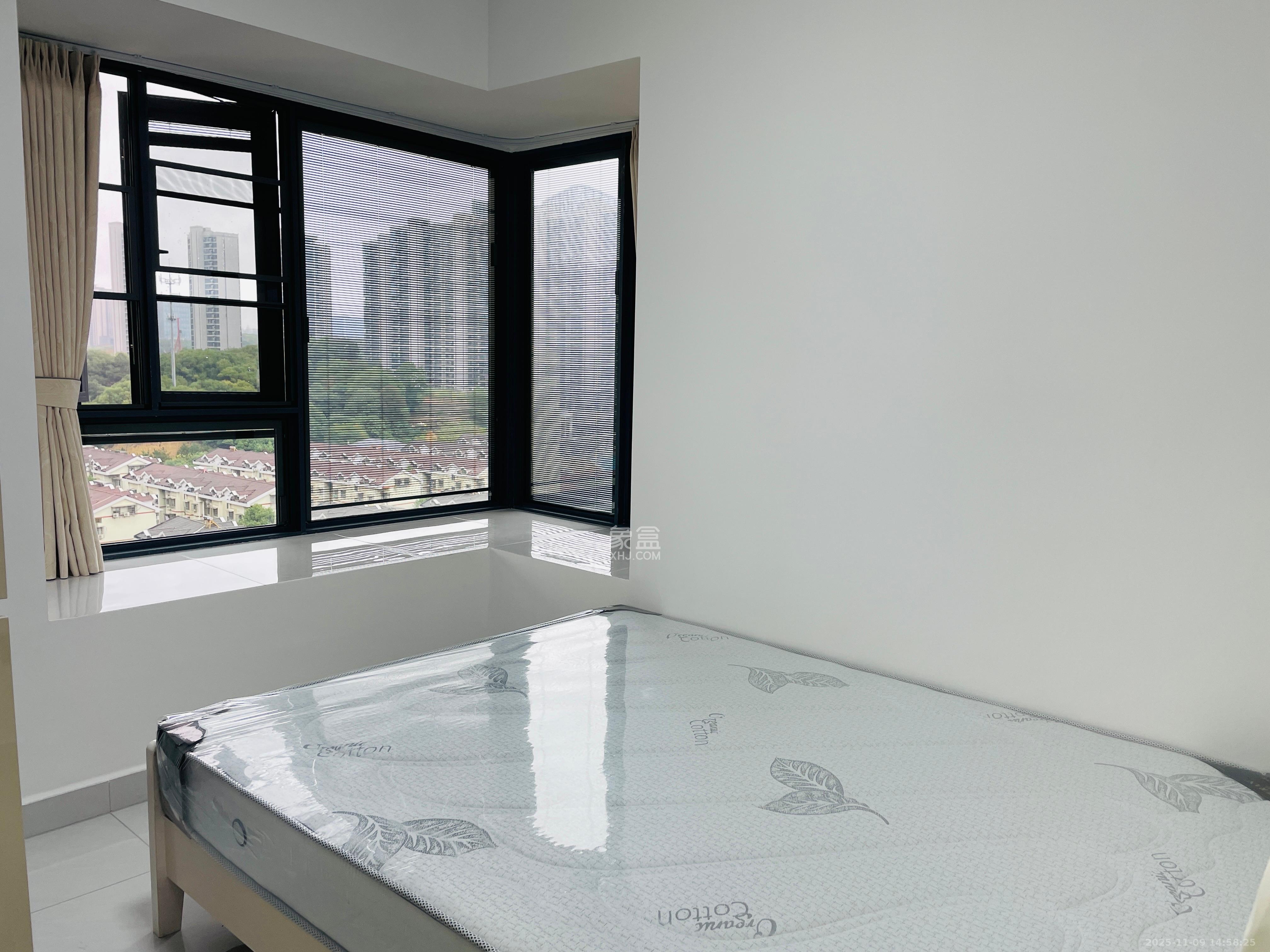 金石蓉园  3室2厅1卫    2800.0元/月室内图