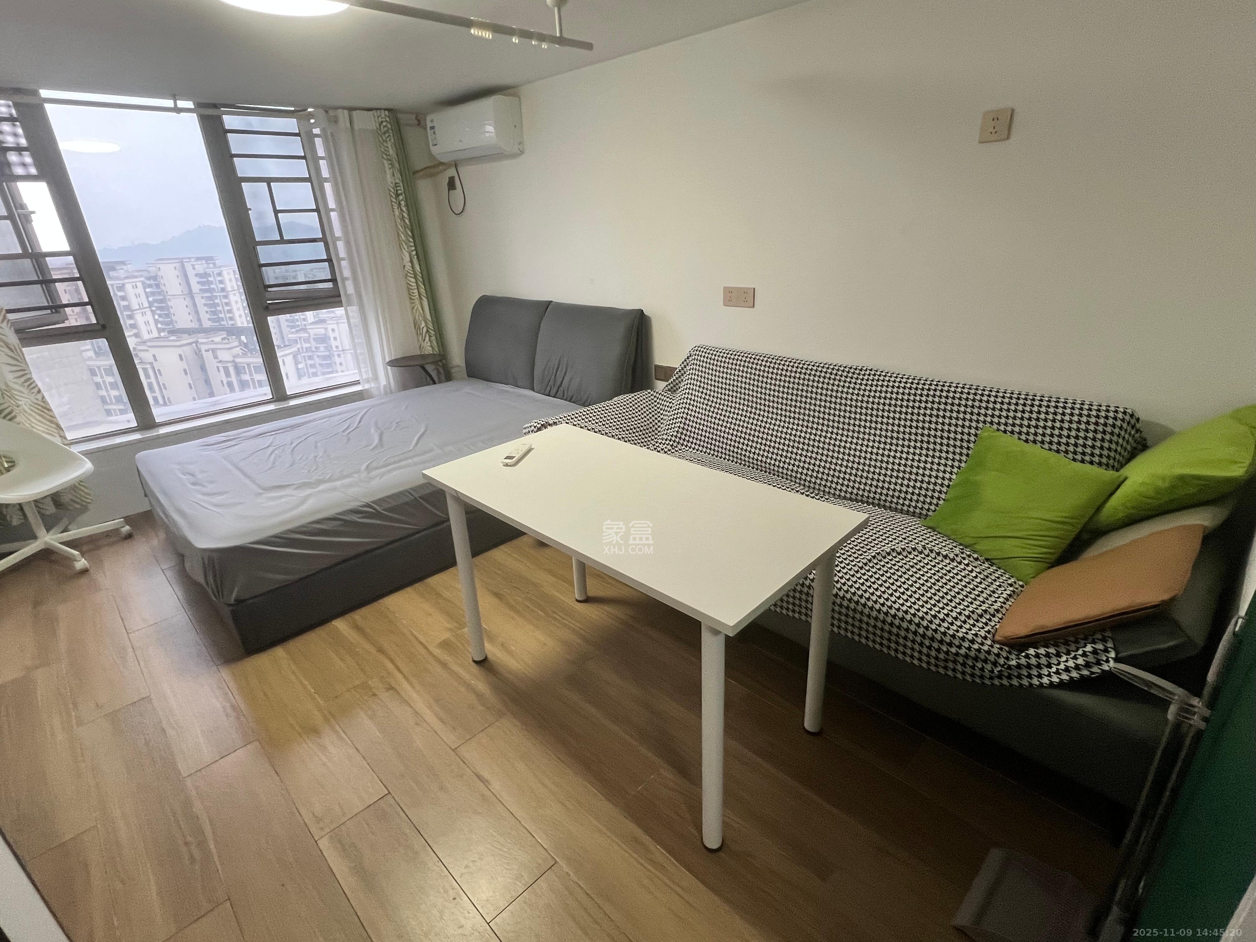 梅溪湖金茂湾  1室1厅1卫    1250.0元/月室内图